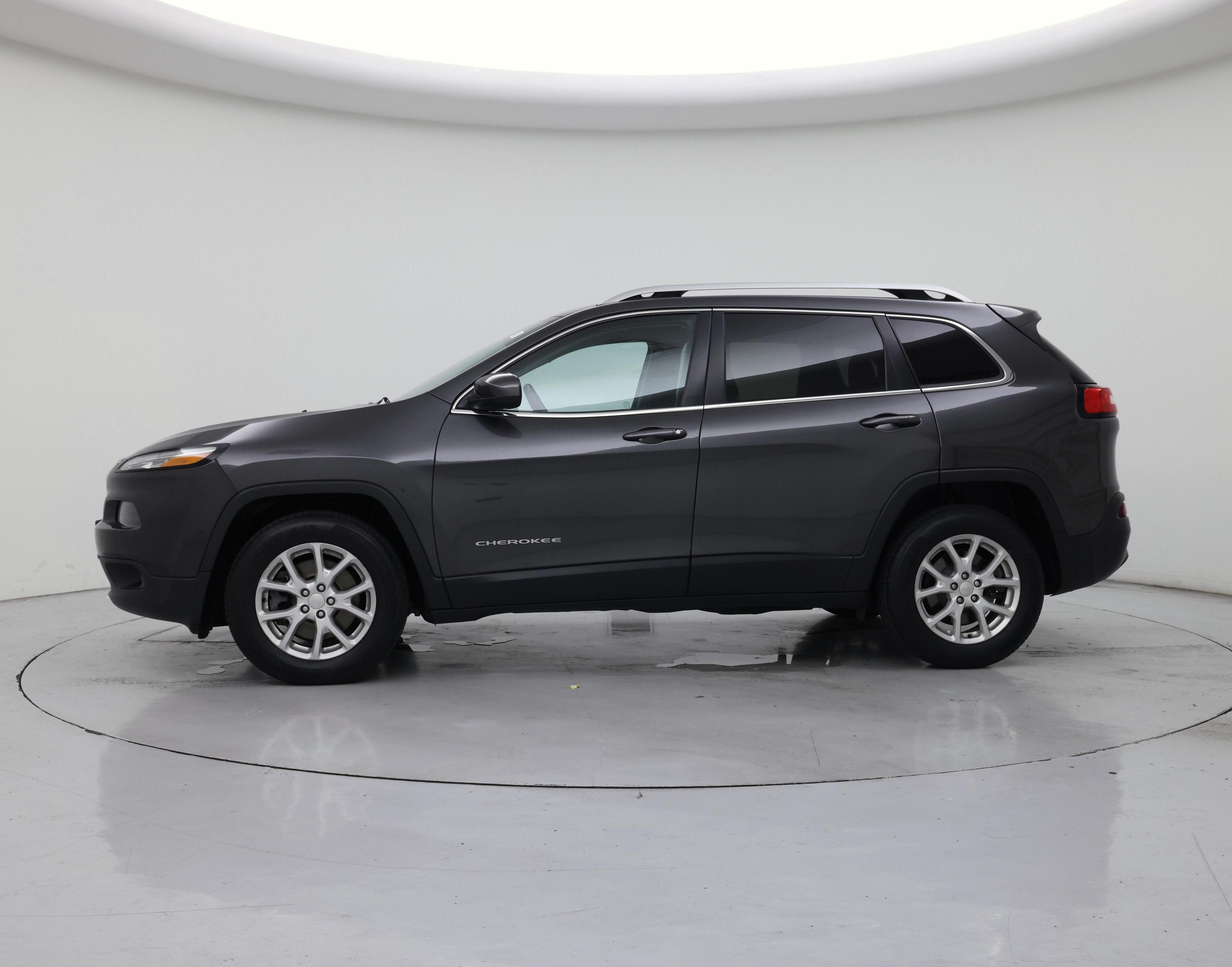 Thumbnail: 2016 Jeep Cherokee - 3