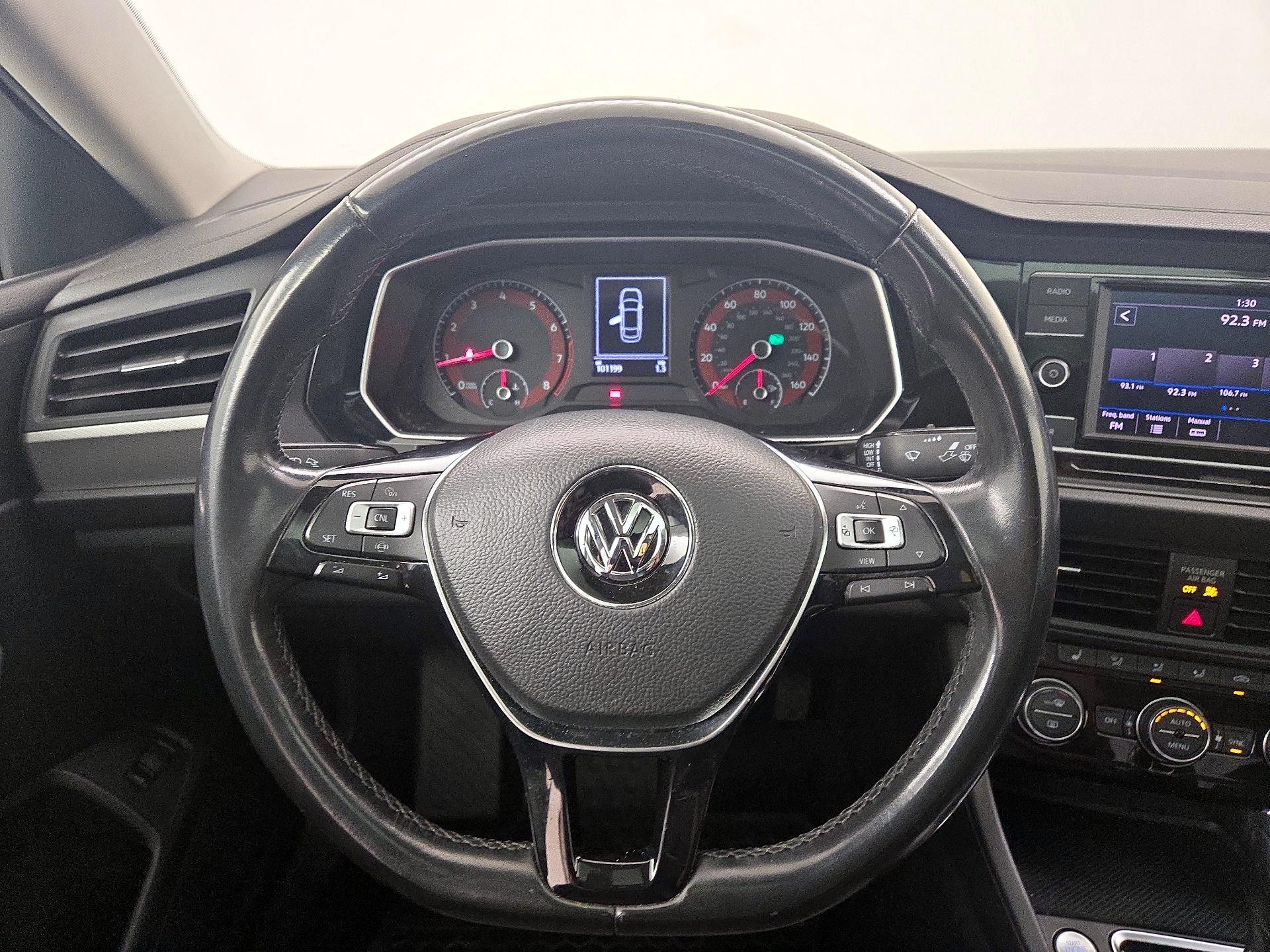 Thumbnail: 2019 Volkswagen Jetta - 10