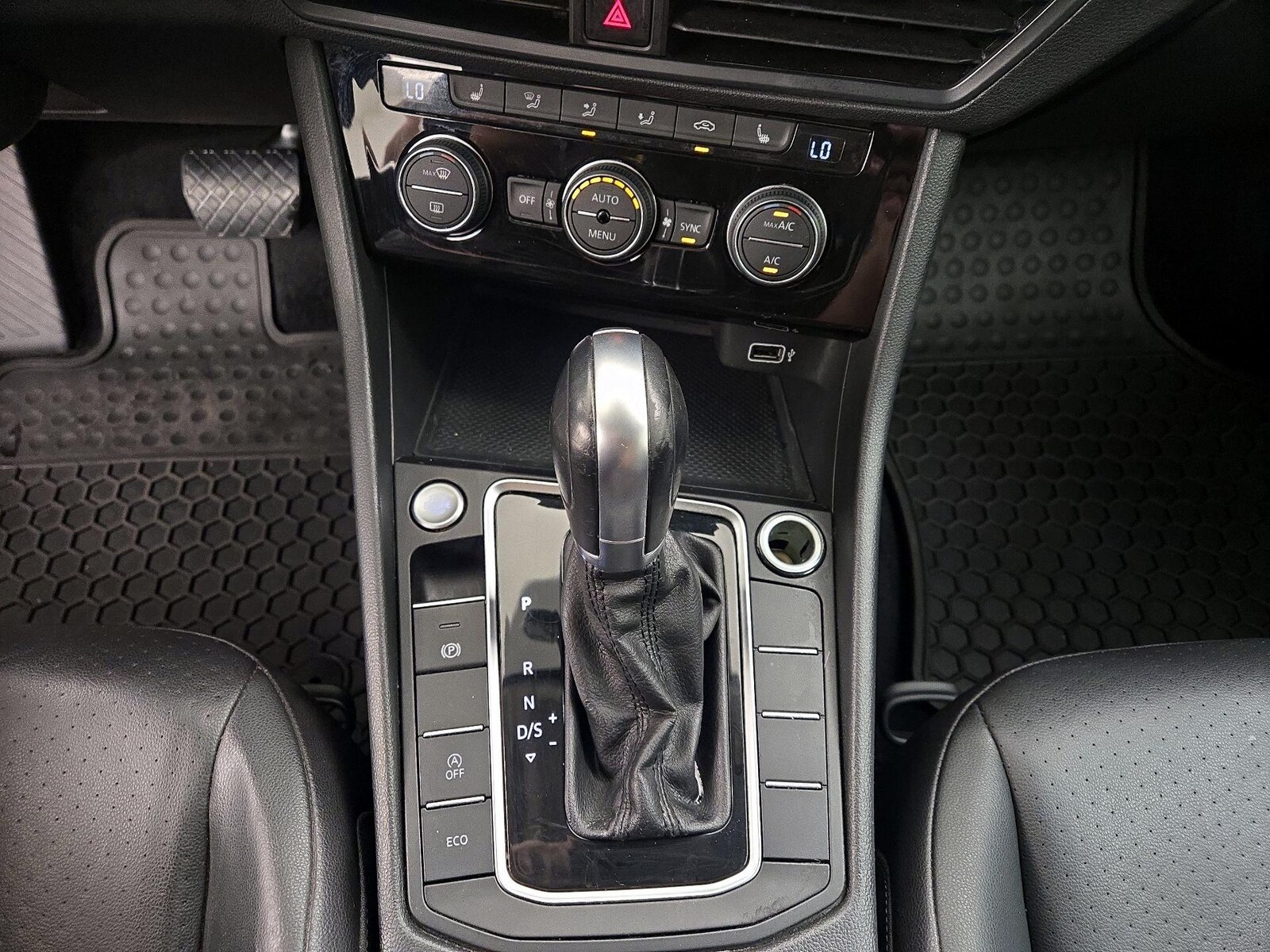 2019 Volkswagen Jetta SE - Photo 18