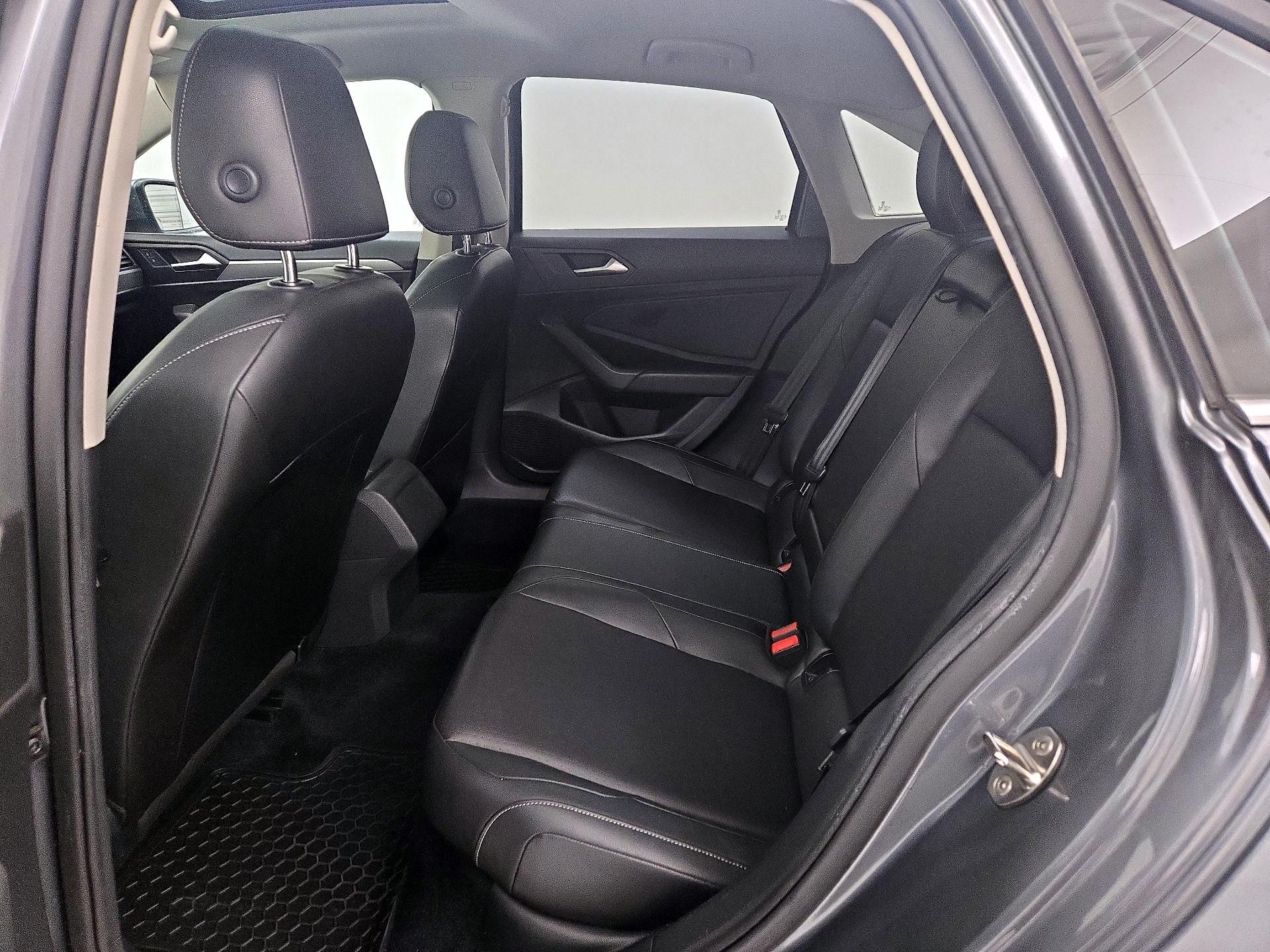 Thumbnail: 2019 Volkswagen Jetta - 20