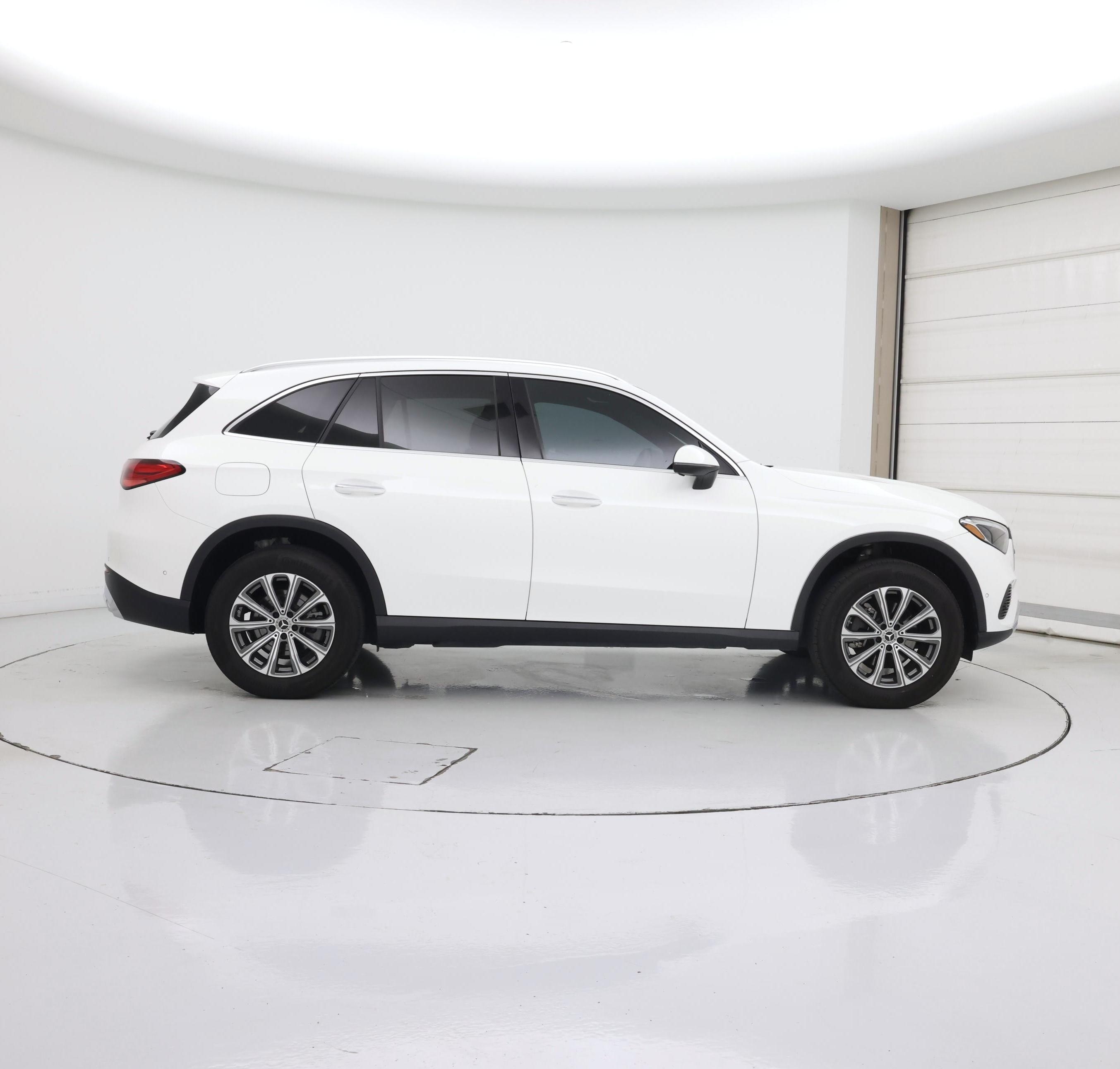 Thumbnail: 2025 Mercedes-Benz GLC - 7