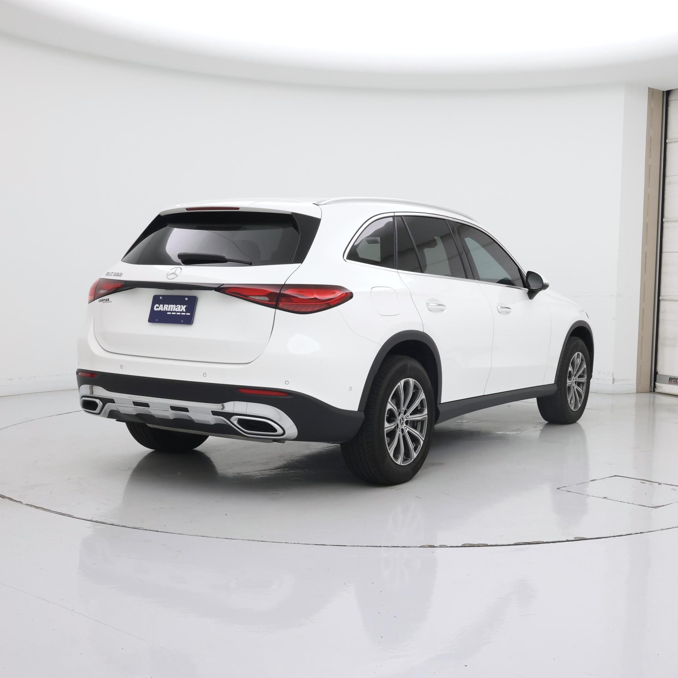 Thumbnail: 2025 Mercedes-Benz GLC - 8