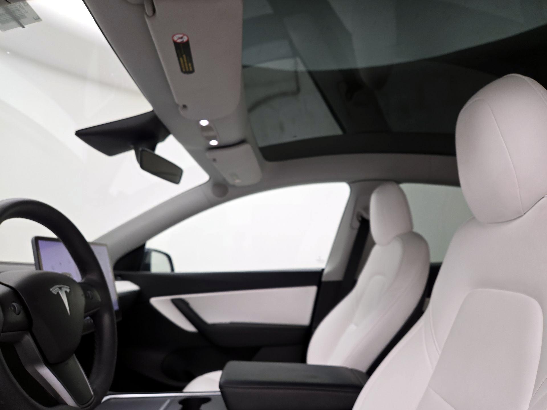 Thumbnail: 2021 Tesla Model Y - 19