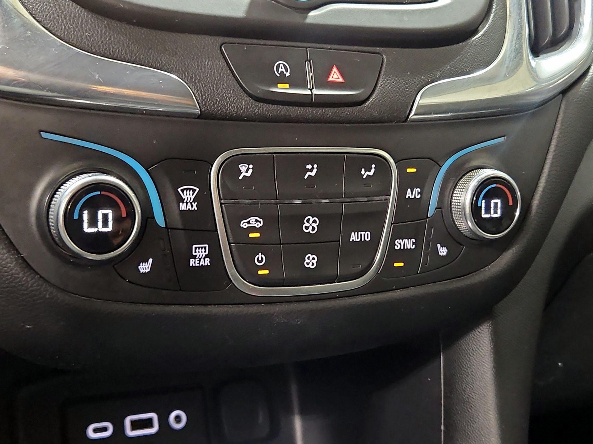 Thumbnail: 2023 Chevrolet Equinox - 16