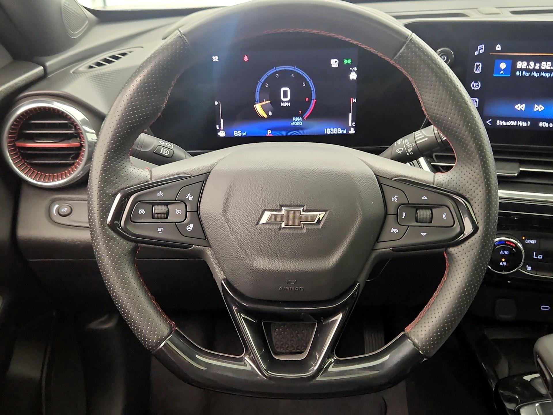 Thumbnail: 2025 Chevrolet Trax - 10