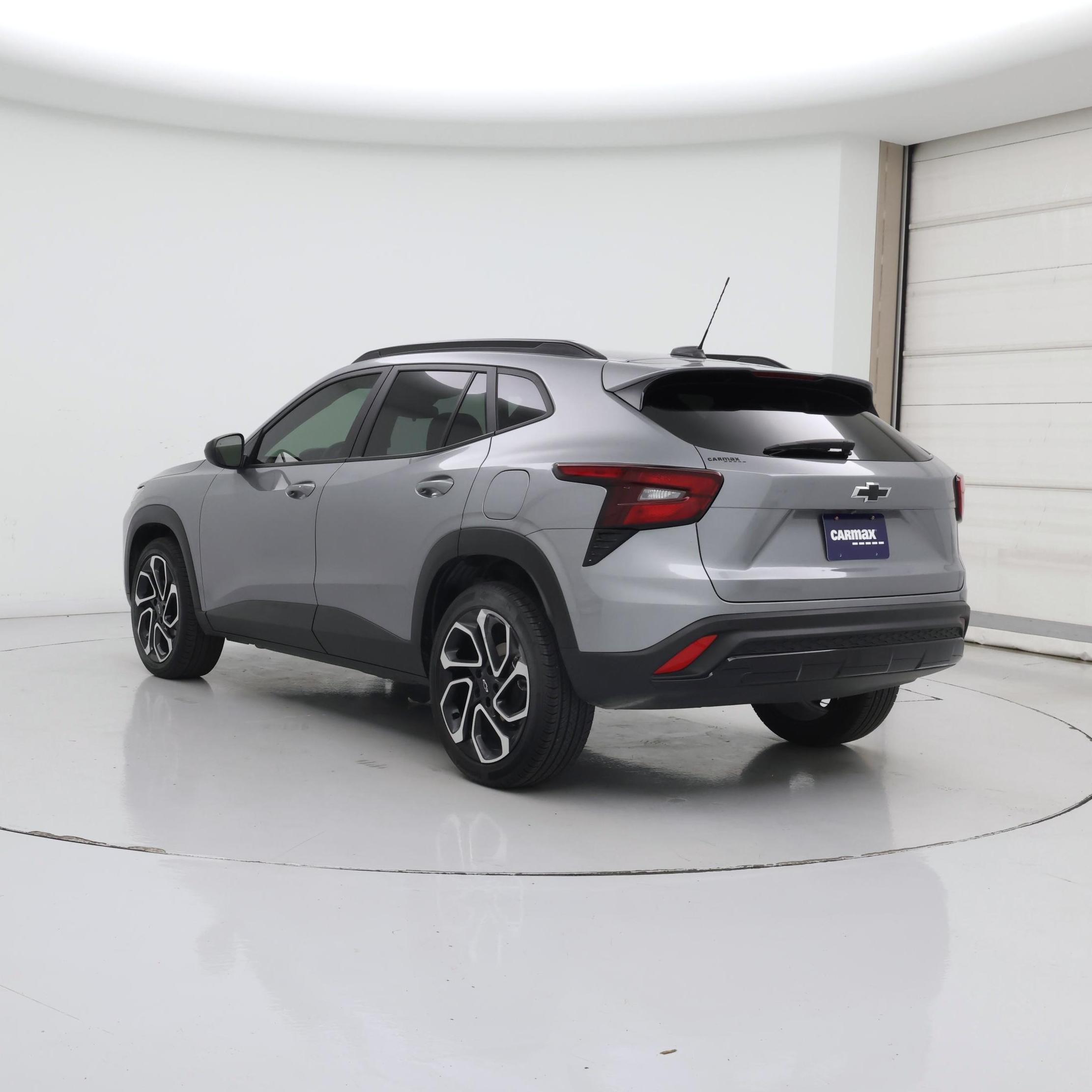 Thumbnail: 2025 Chevrolet Trax - 2
