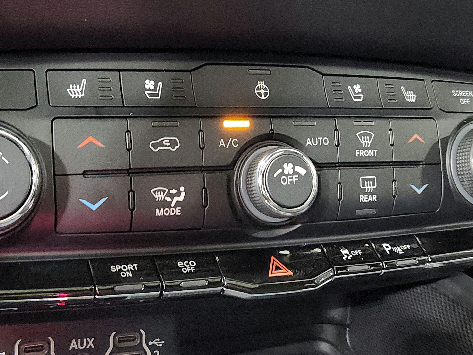 Thumbnail: 2024 Dodge Durango - 17
