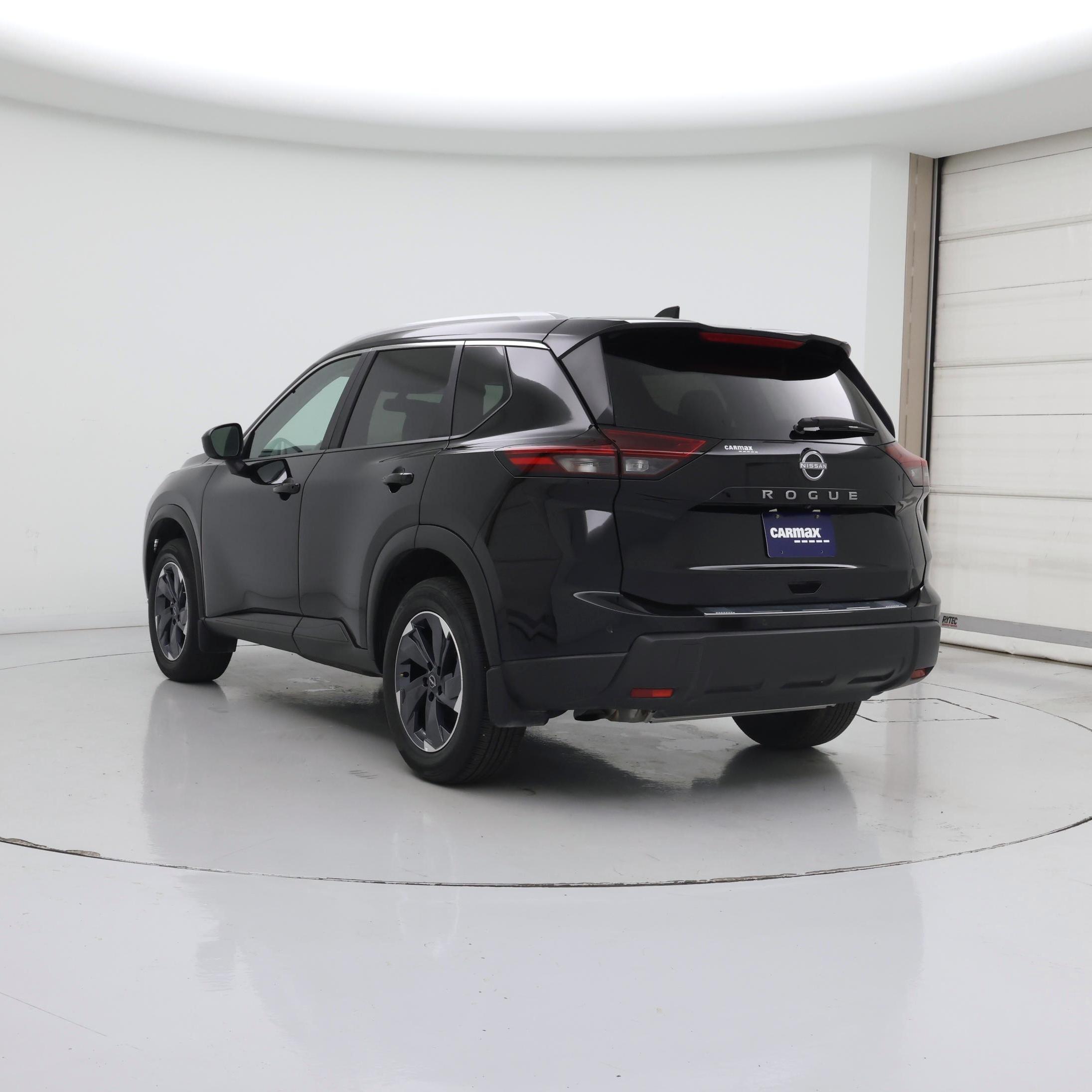 Thumbnail: 2025 Nissan Rogue - 2