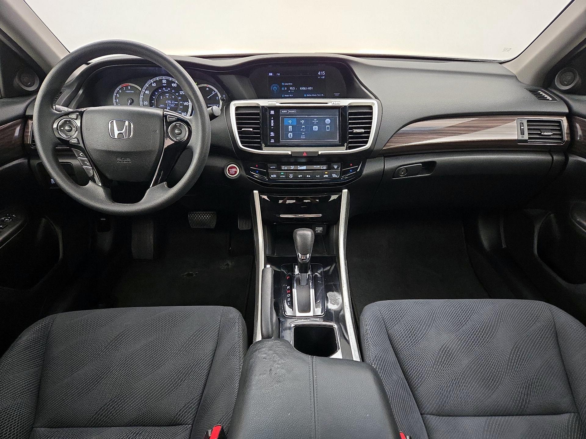 Thumbnail: 2017 Honda Accord - 9