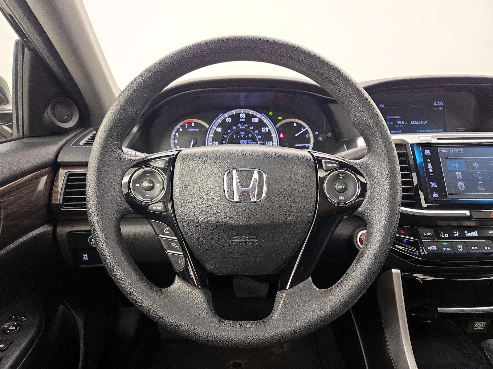 2017 Honda Accord EX - Photo 11