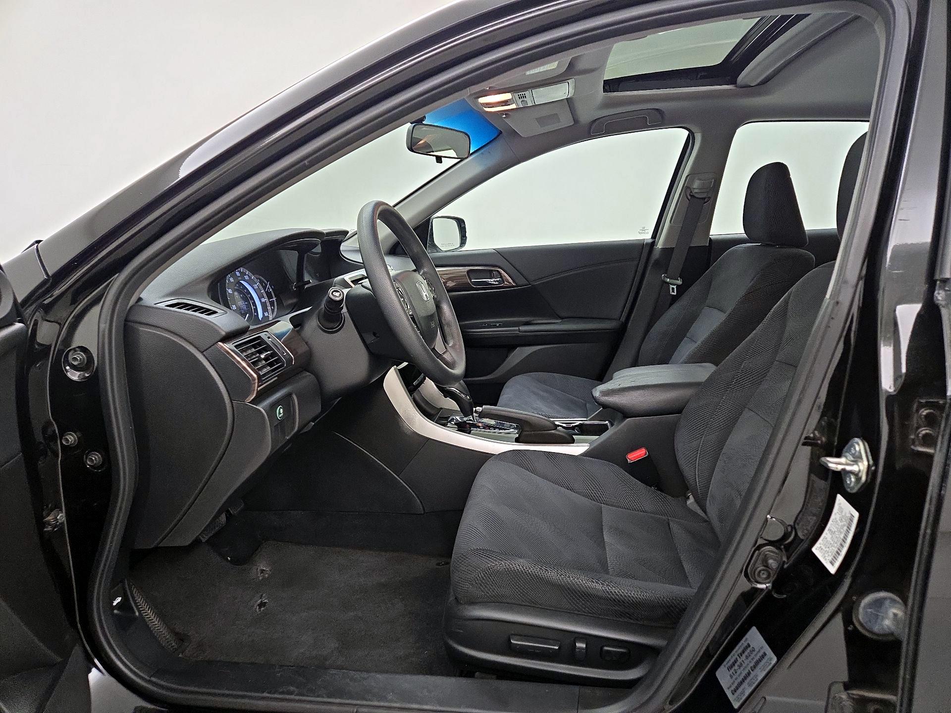 Thumbnail: 2017 Honda Accord - 11