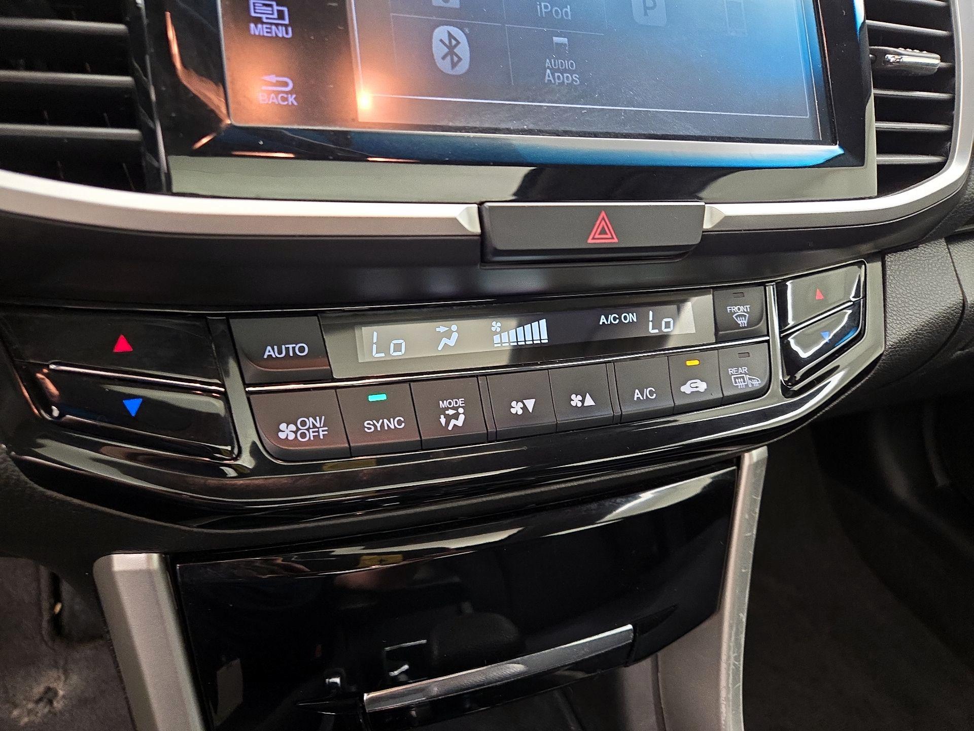 Thumbnail: 2017 Honda Accord - 16