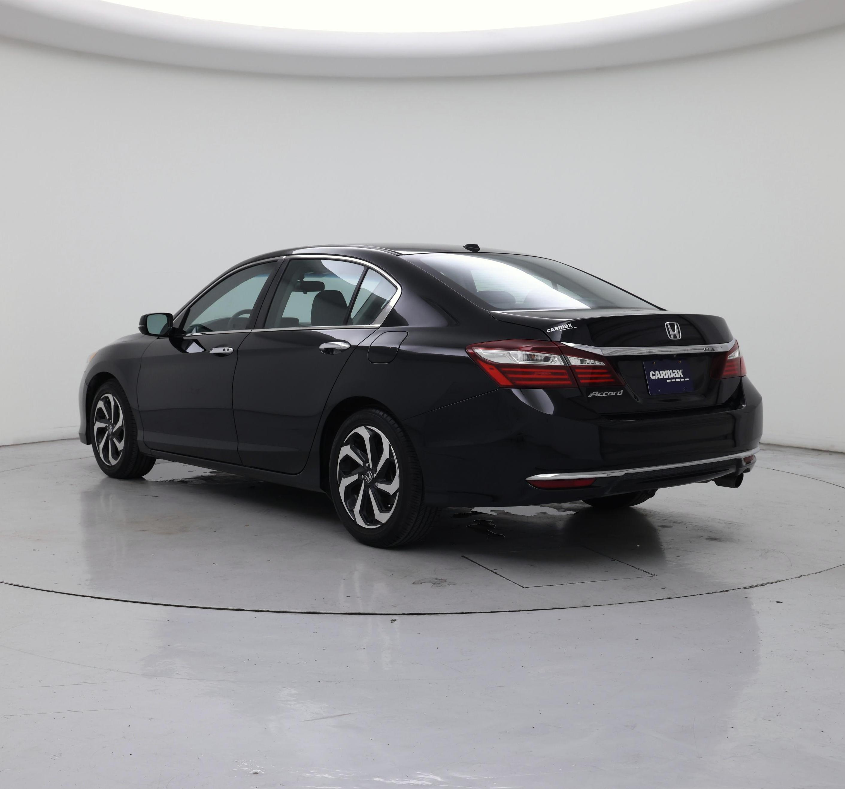 Thumbnail: 2017 Honda Accord - 2