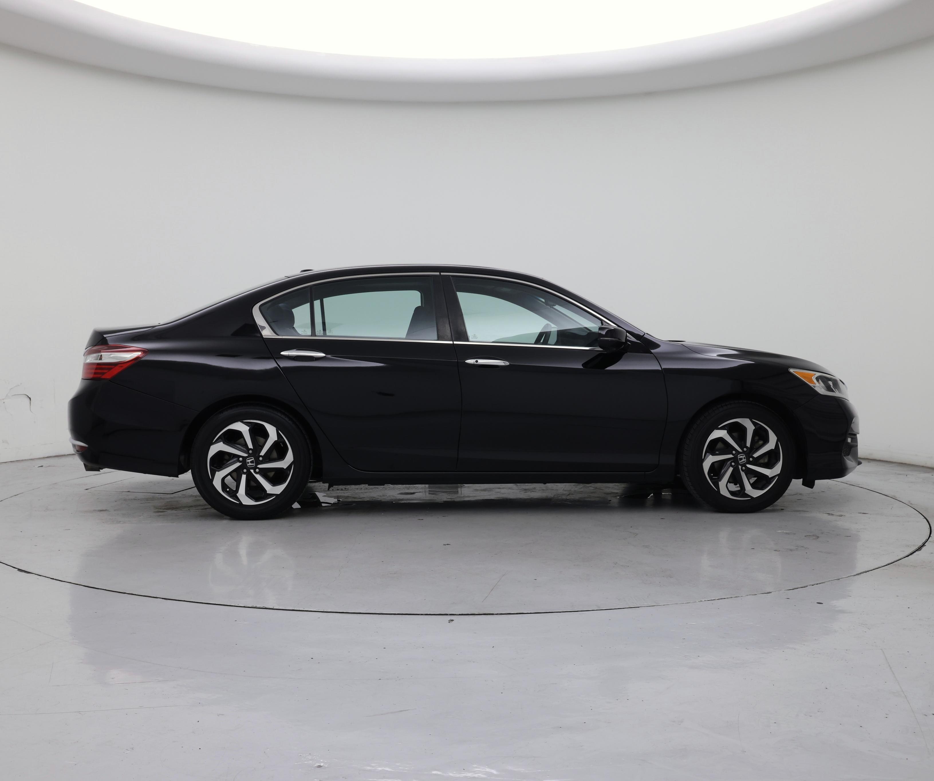 Thumbnail: 2017 Honda Accord - 7