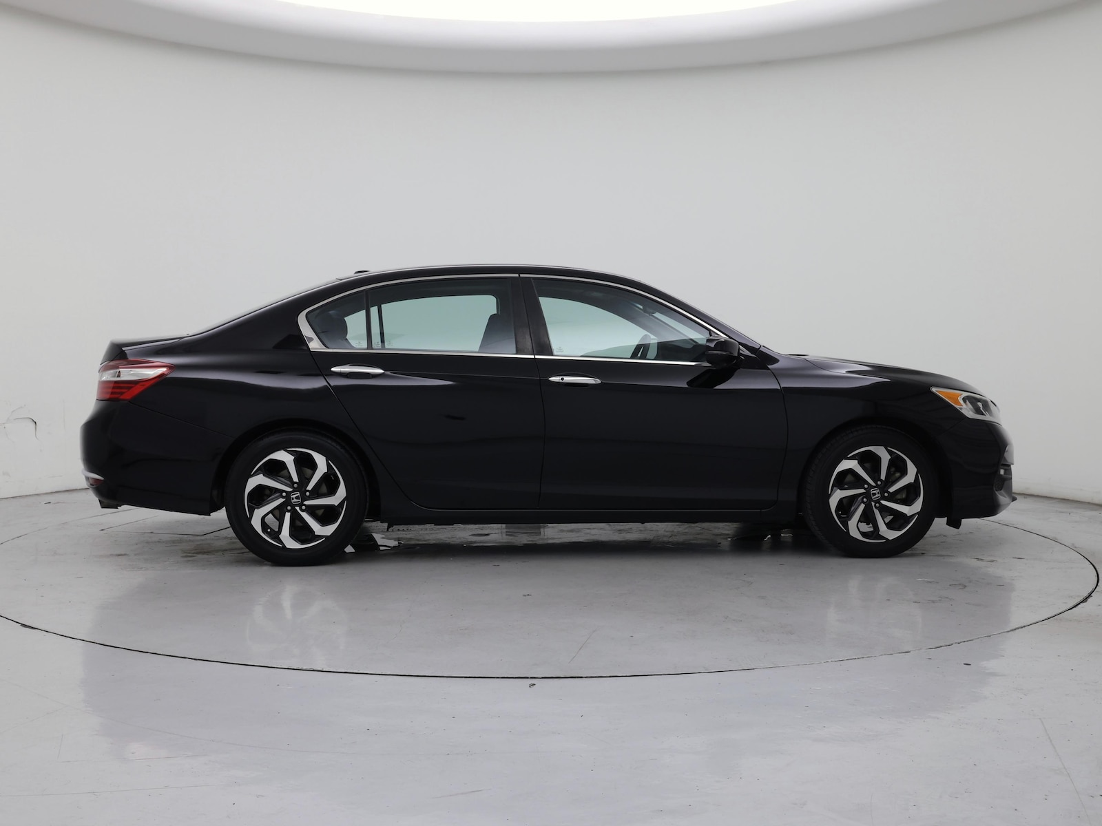 2017 Honda Accord EX - Photo 8