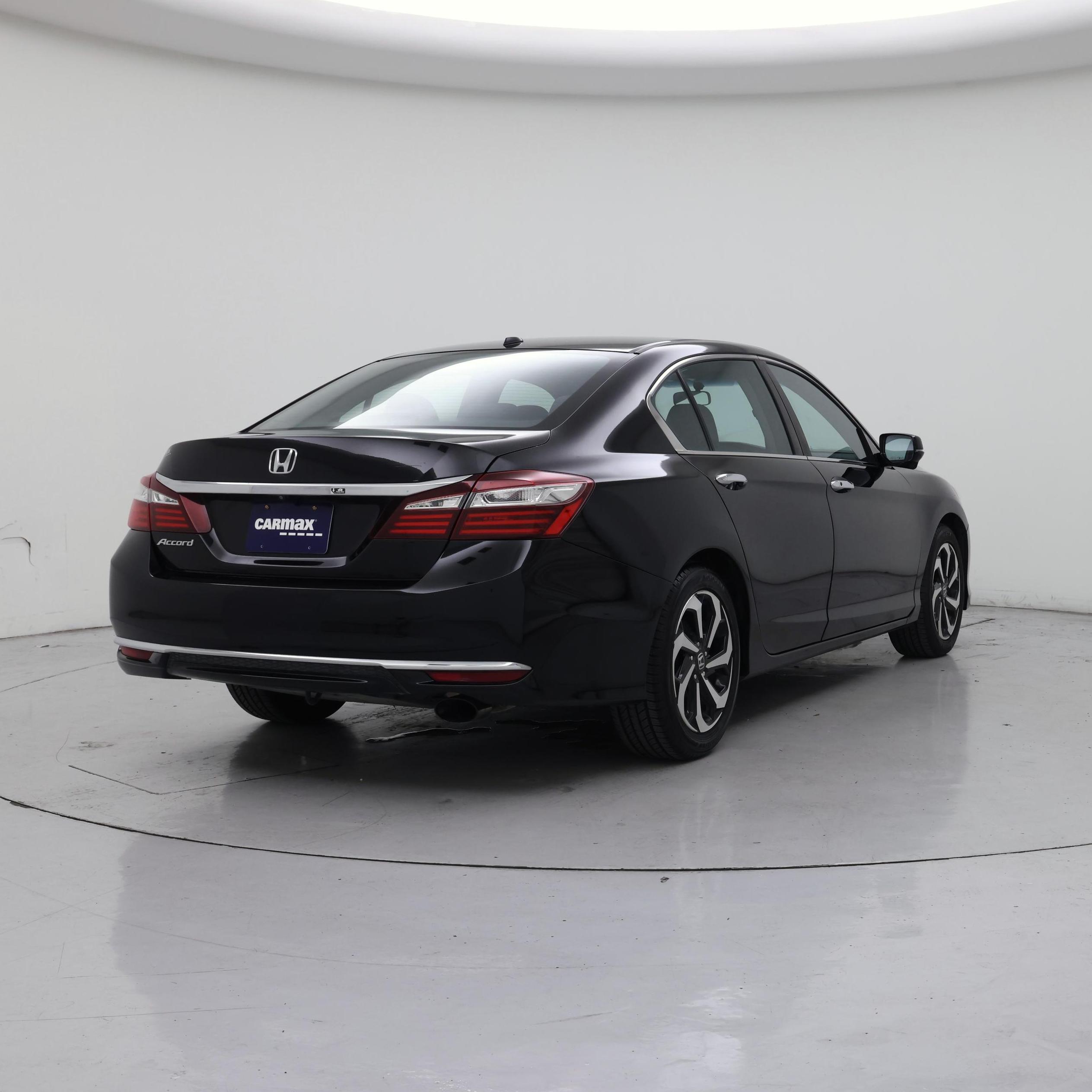 Thumbnail: 2017 Honda Accord - 8
