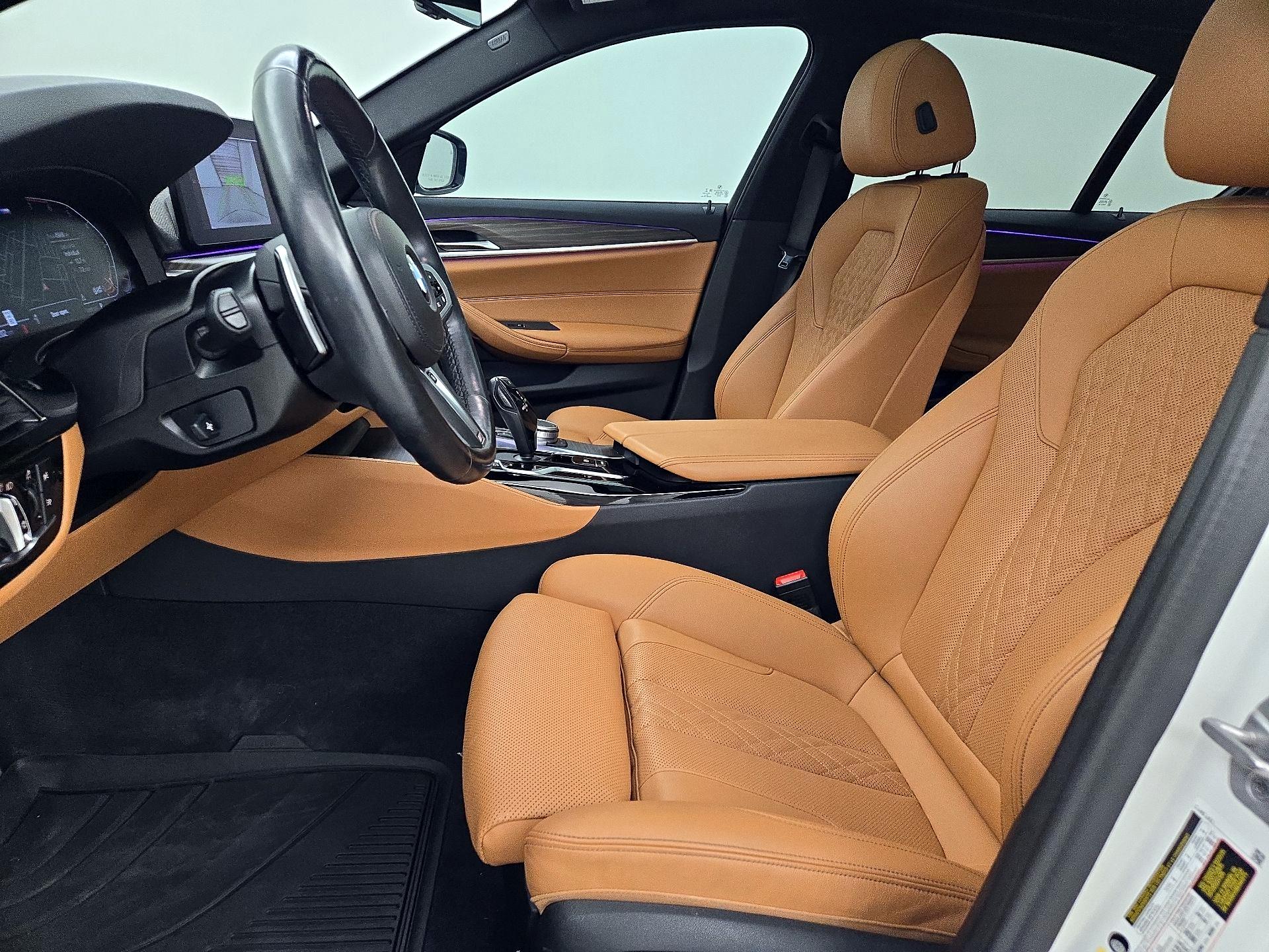 Thumbnail: 2022 BMW 5 Series - 11