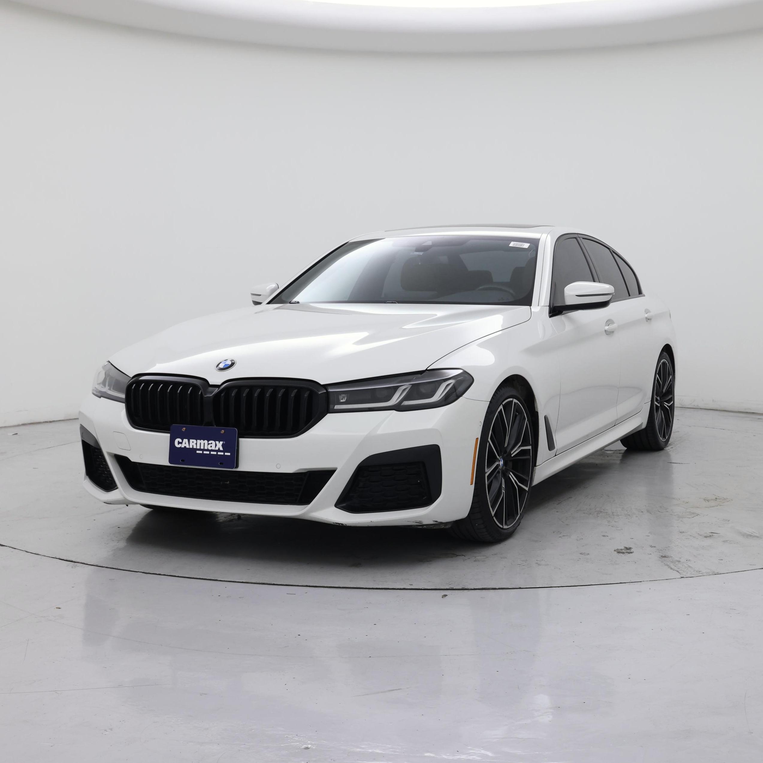 Thumbnail: 2022 BMW 5 Series - 4
