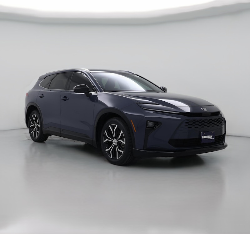 2025 Toyota Crown Signia XLE
