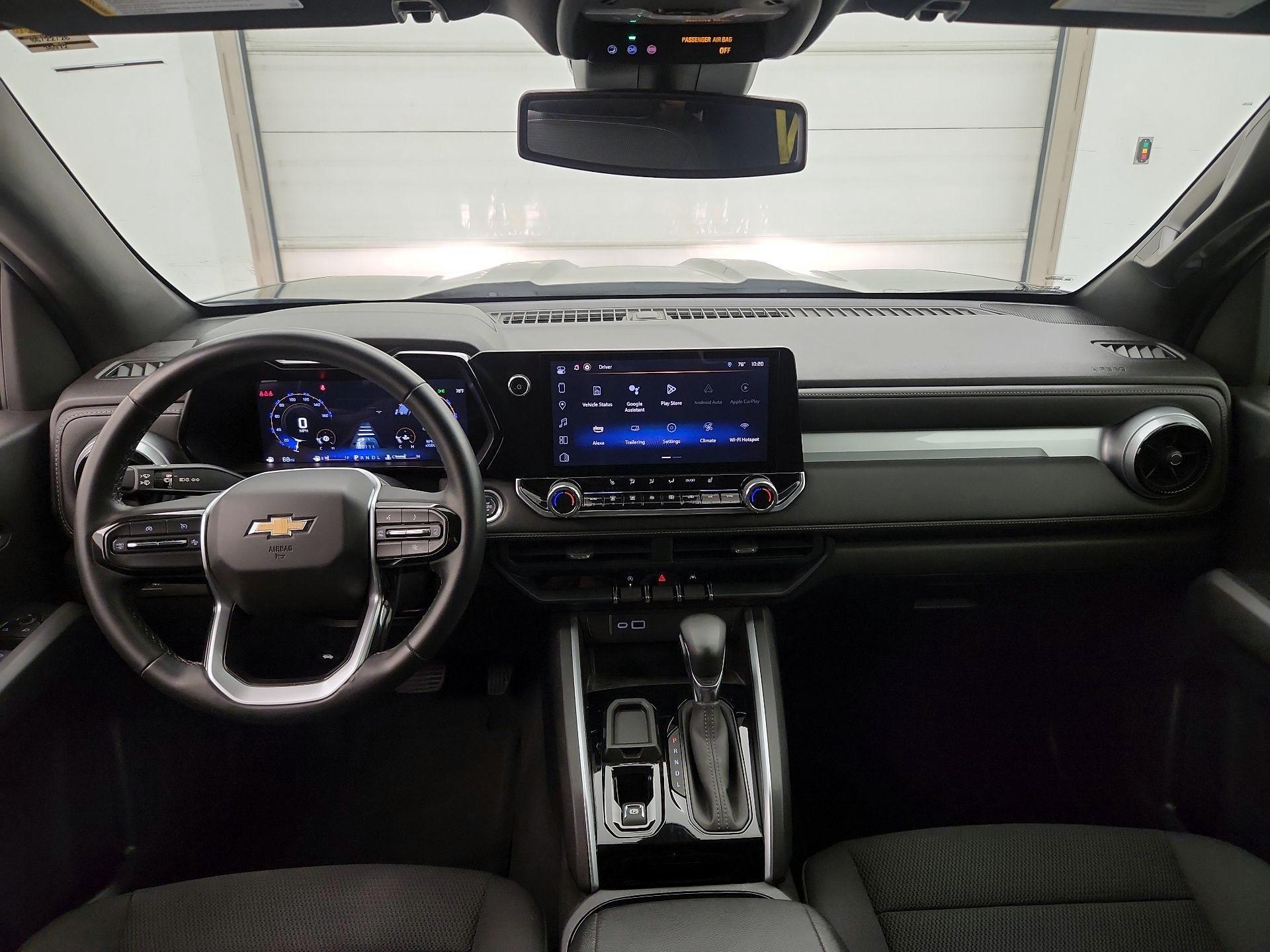Thumbnail: 2024 Chevrolet Colorado - 9
