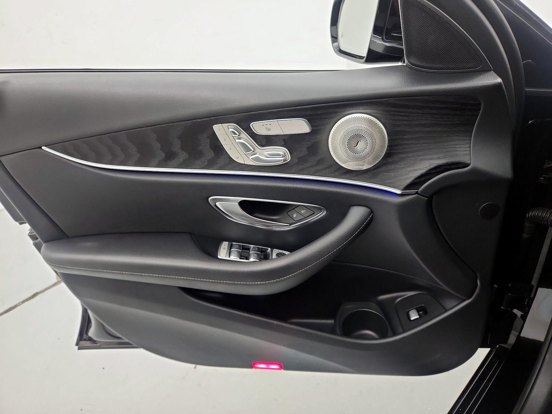 Thumbnail: 2021 Mercedes-Benz E-Class - 12