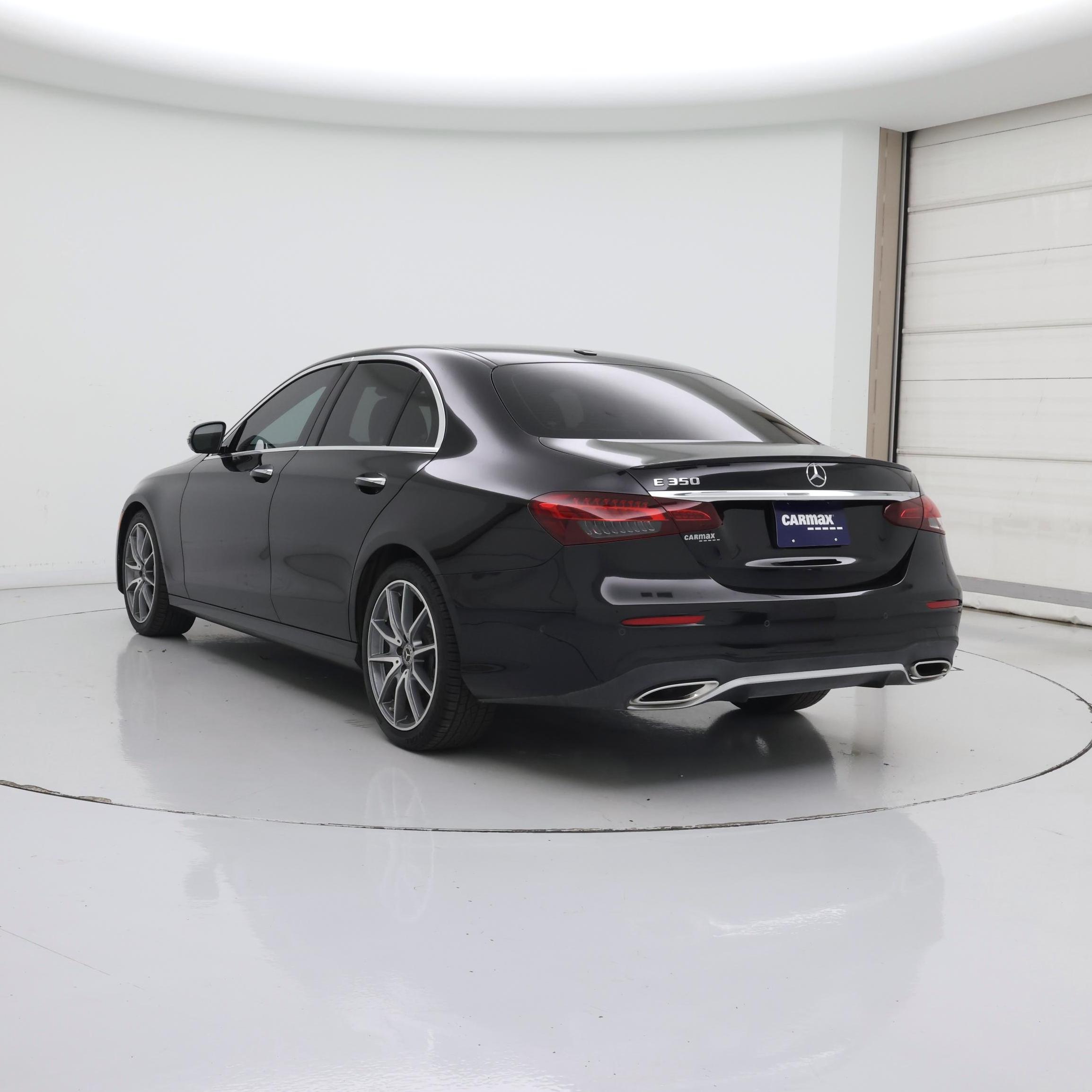 Thumbnail: 2021 Mercedes-Benz E-Class - 2