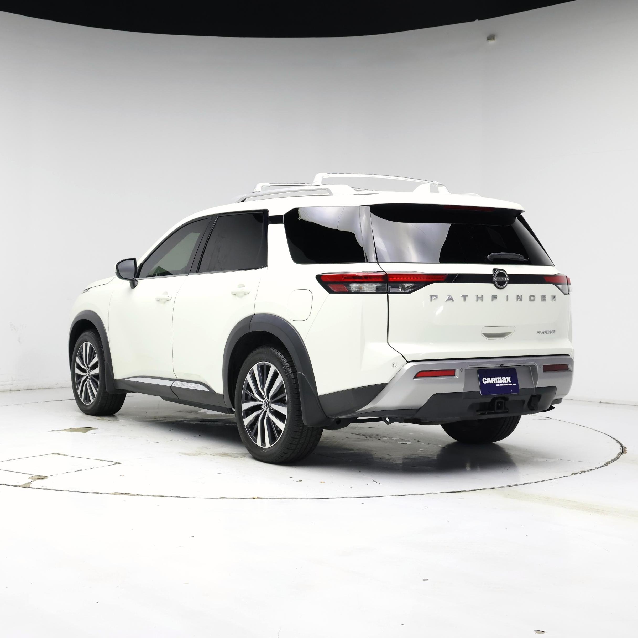 Thumbnail: 2022 Nissan Pathfinder - 2