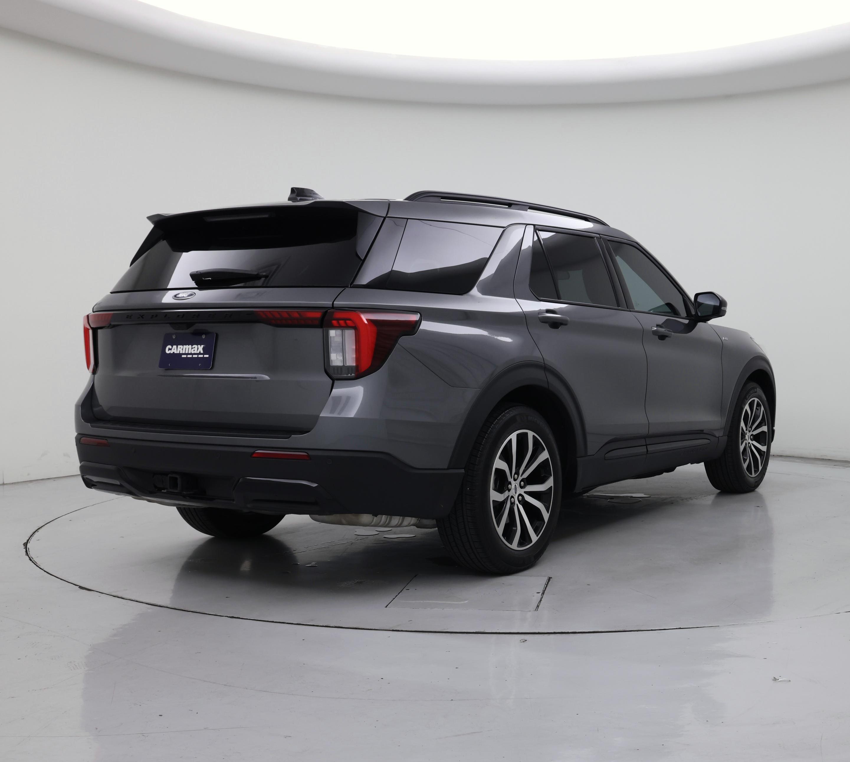 Thumbnail: 2025 Ford Explorer - 8