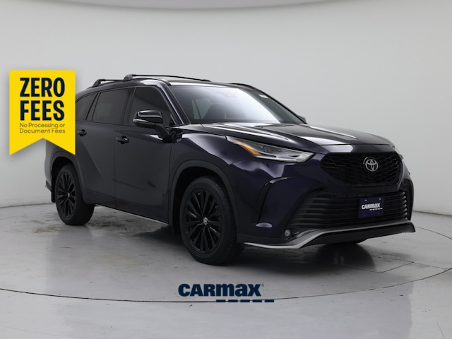 Blue 2023 Toyota Highlander SUV / Crossover Front-Wheel Drive Automatic