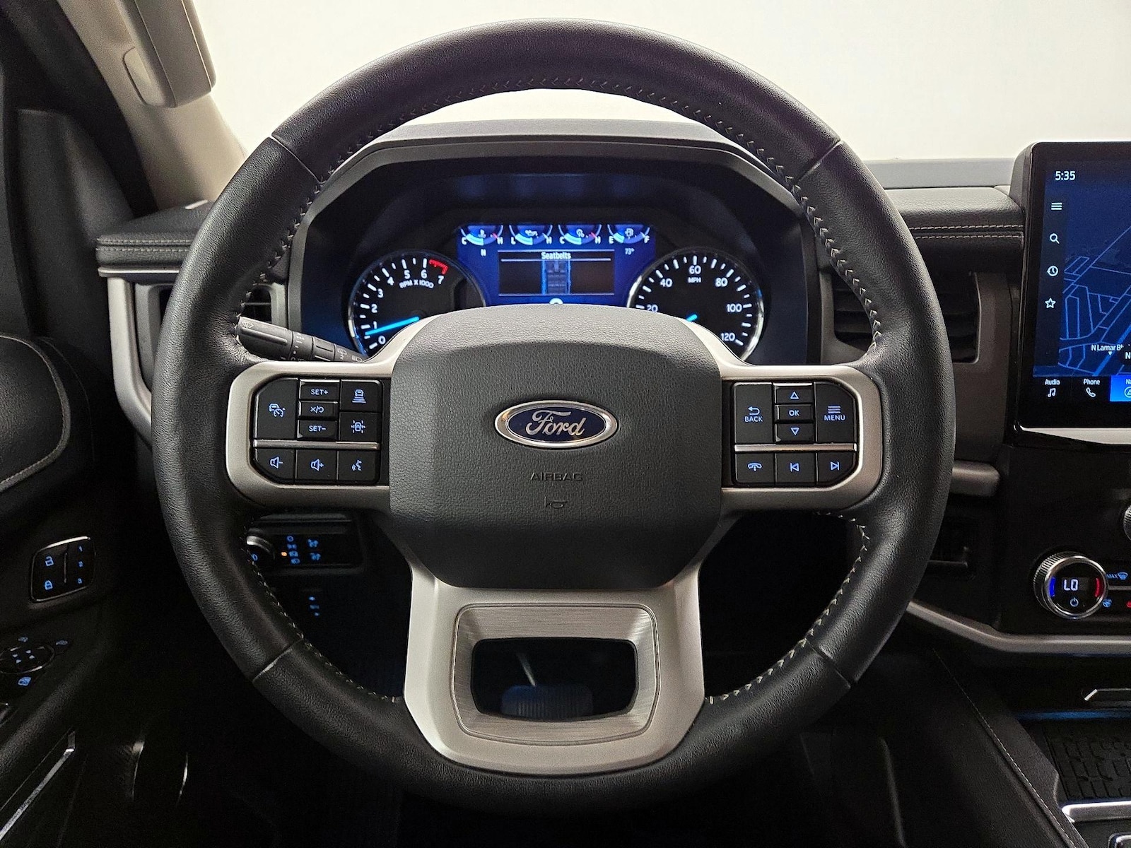 2022 Ford Expedition XLT - Photo 11