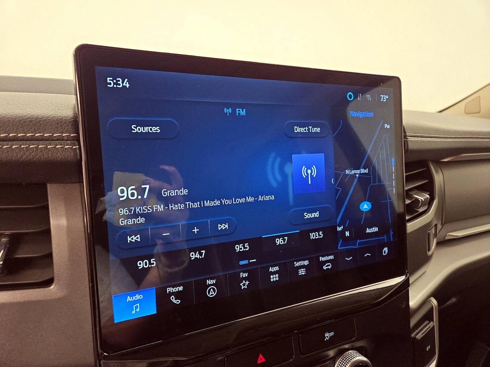 2022 Ford Expedition XLT - Photo 17