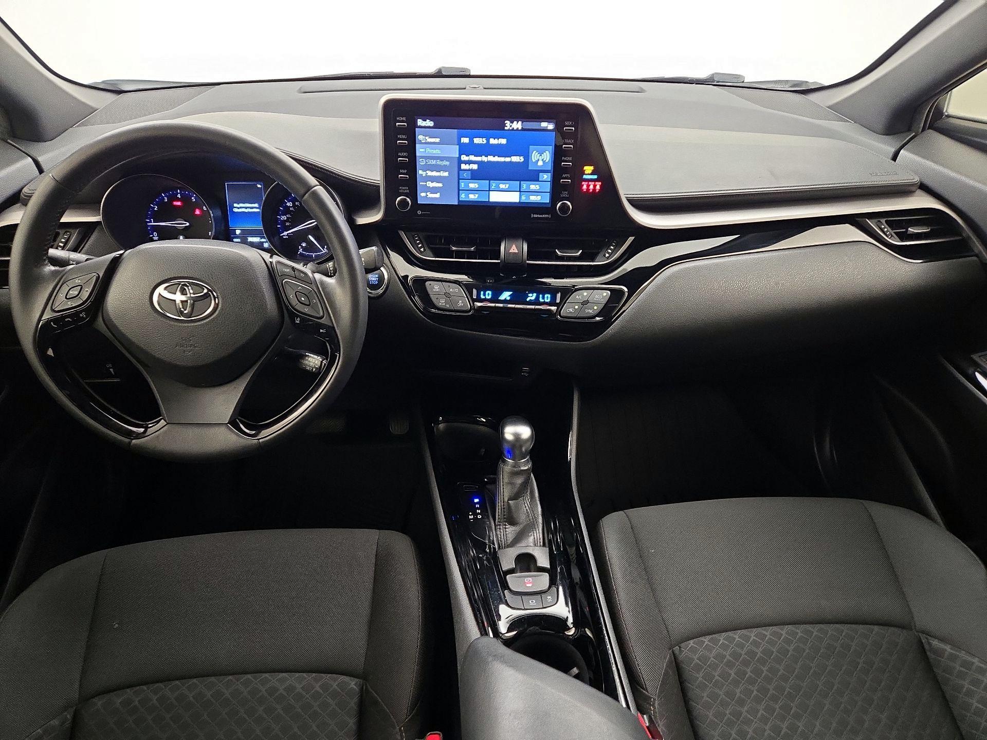 Thumbnail: 2022 Toyota C-HR - 9