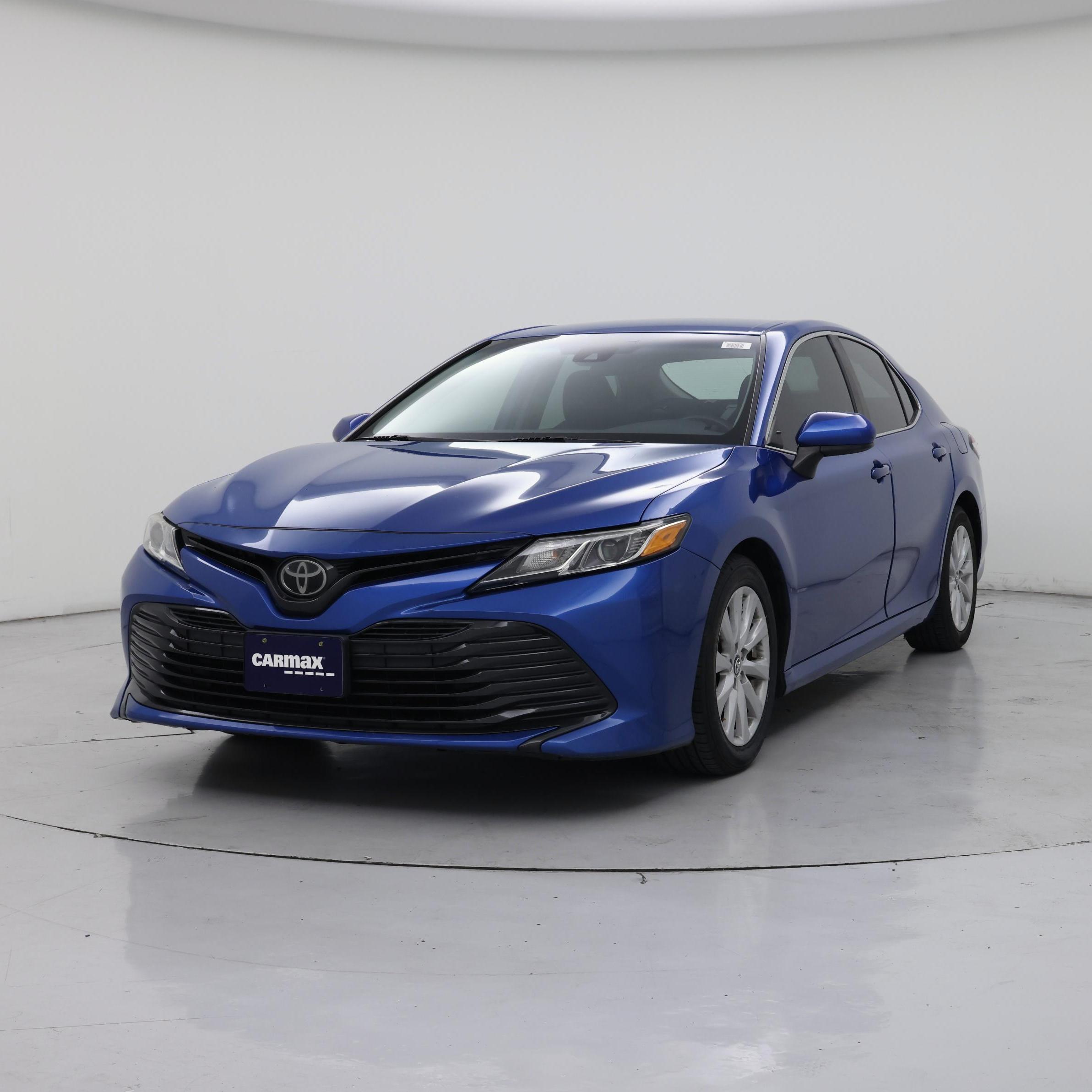 Thumbnail: 2020 Toyota Camry - 4