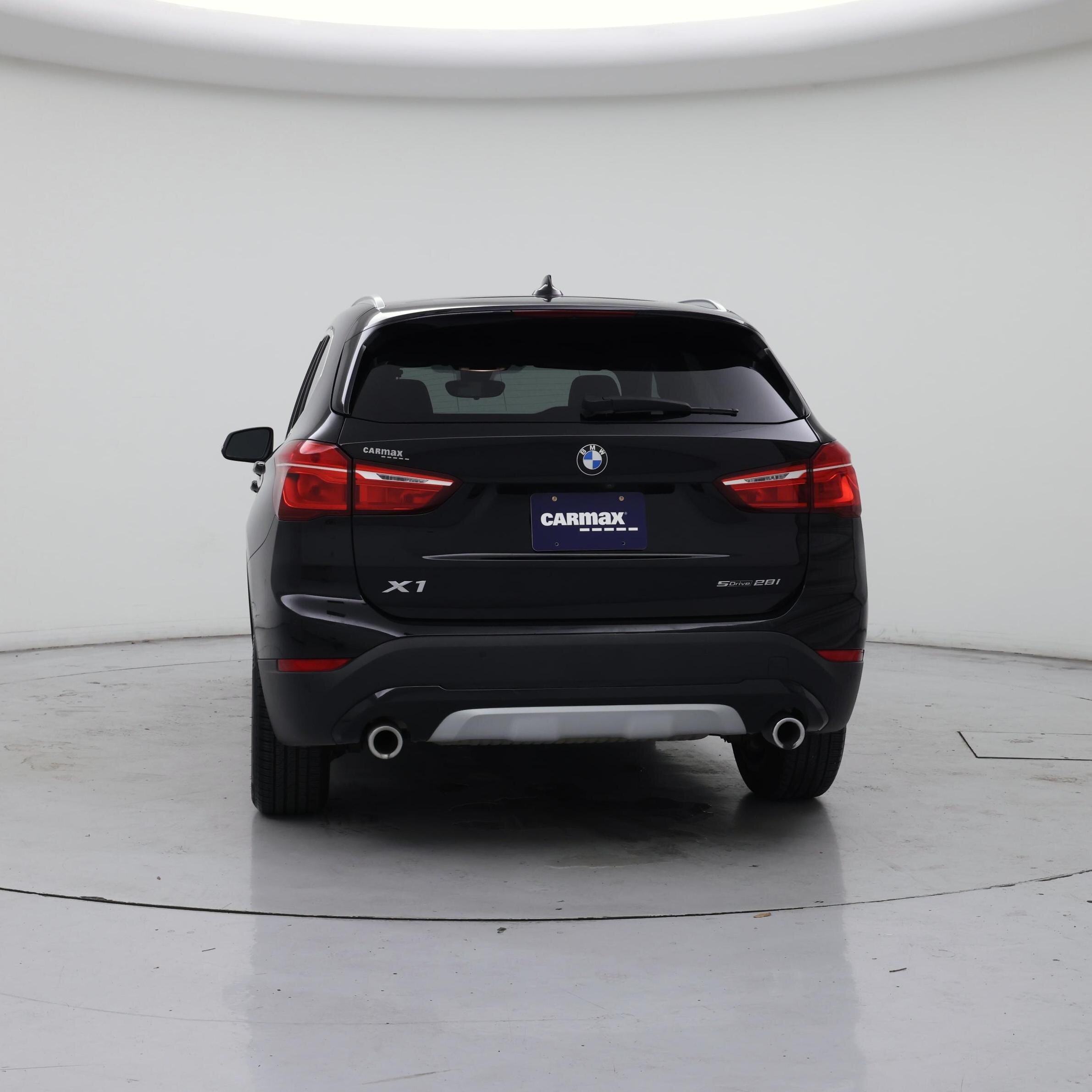 Thumbnail: 2022 BMW X1 - 6