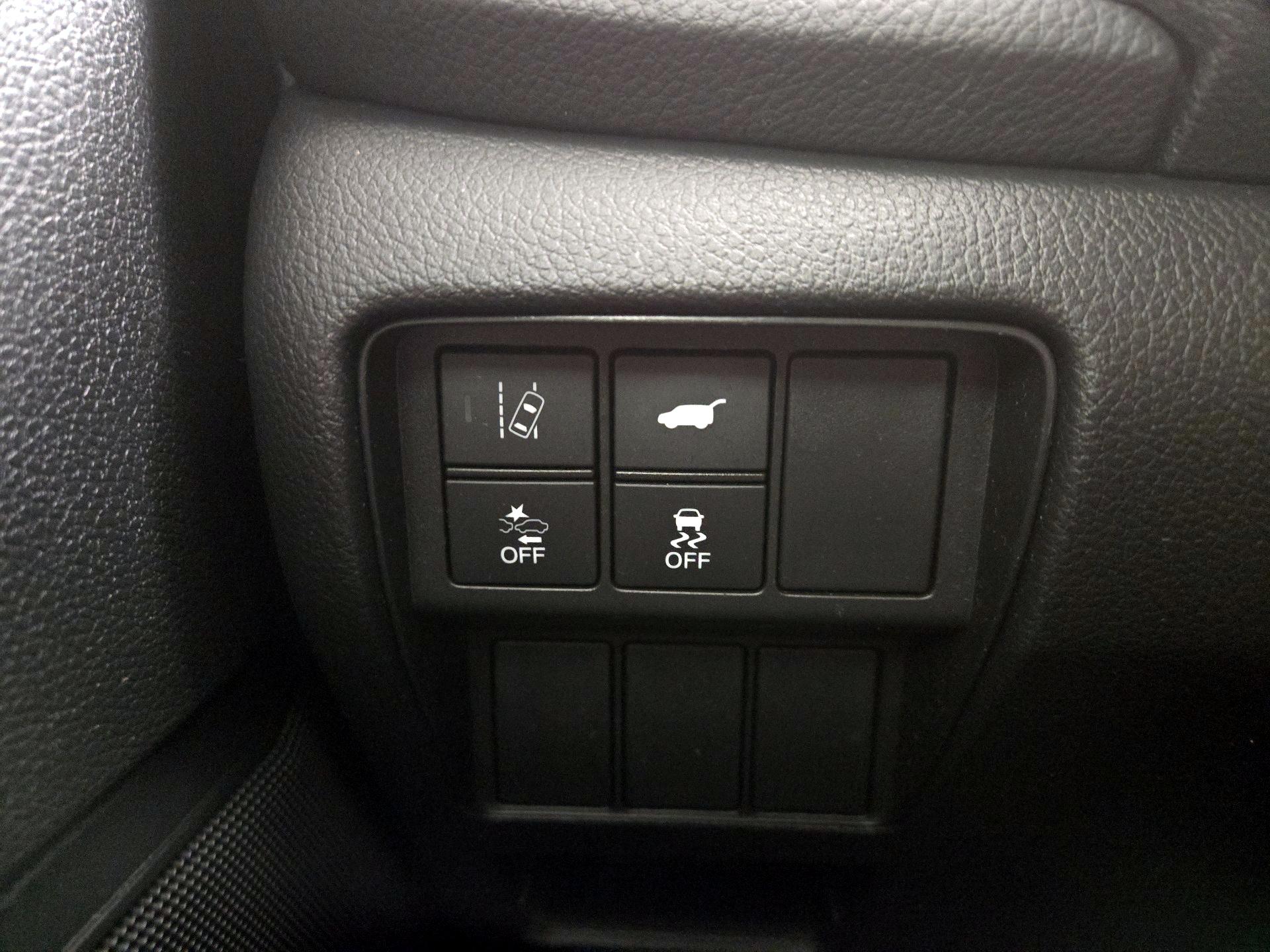 Thumbnail: 2018 Honda CR-V - 13
