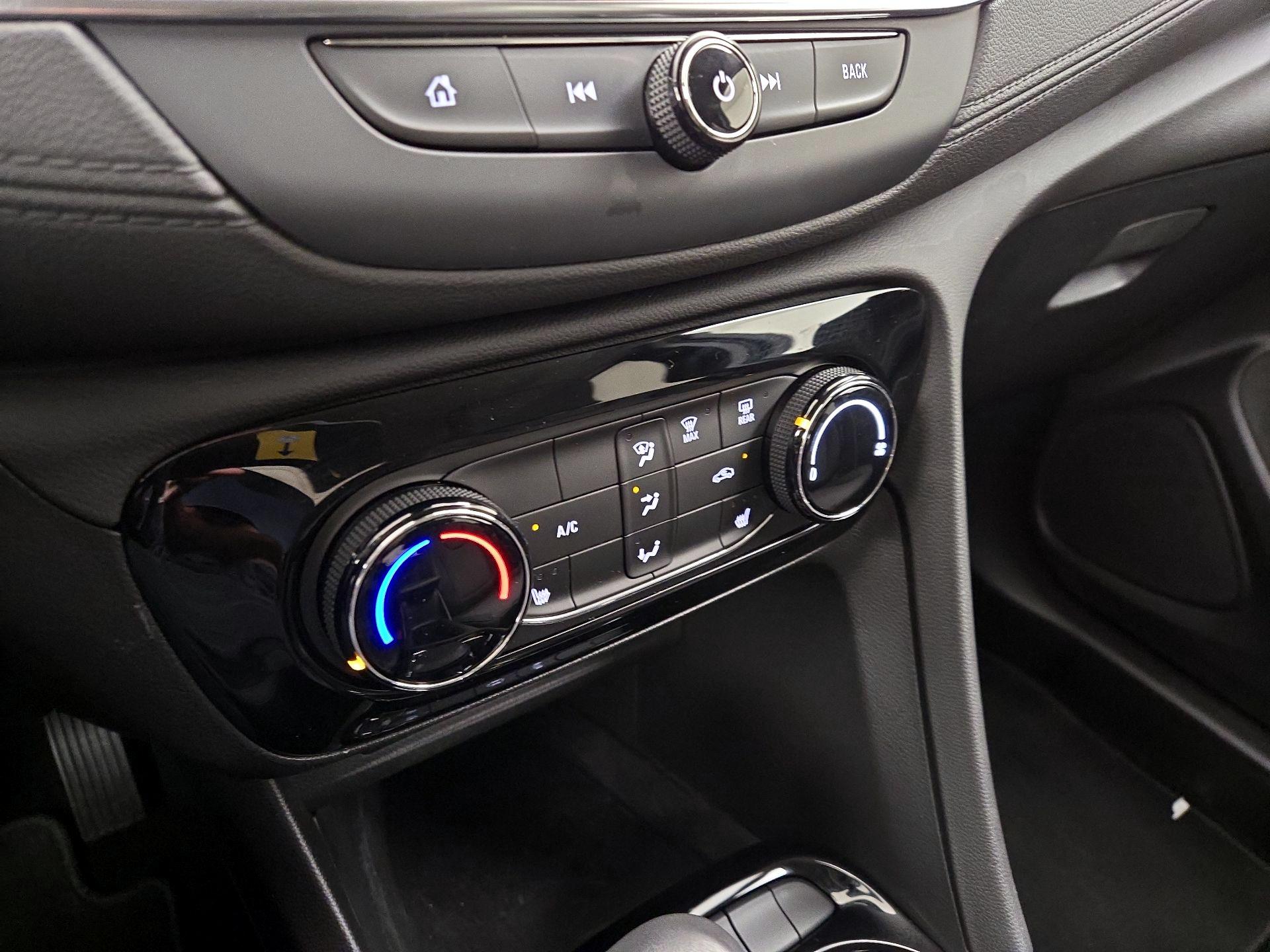 Thumbnail: 2023 Buick Encore GX - 16