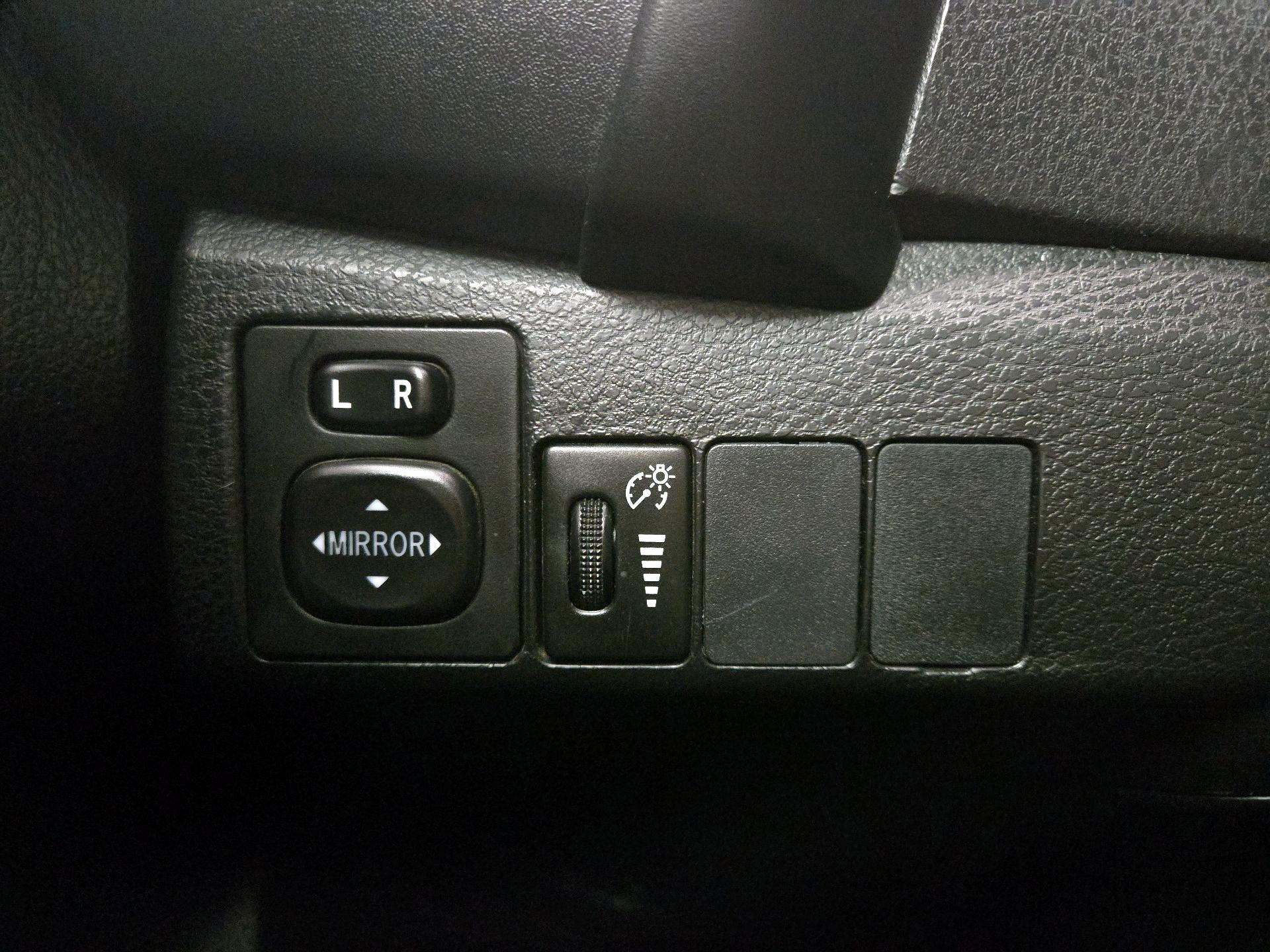 Thumbnail: 2018 Toyota Corolla - 13