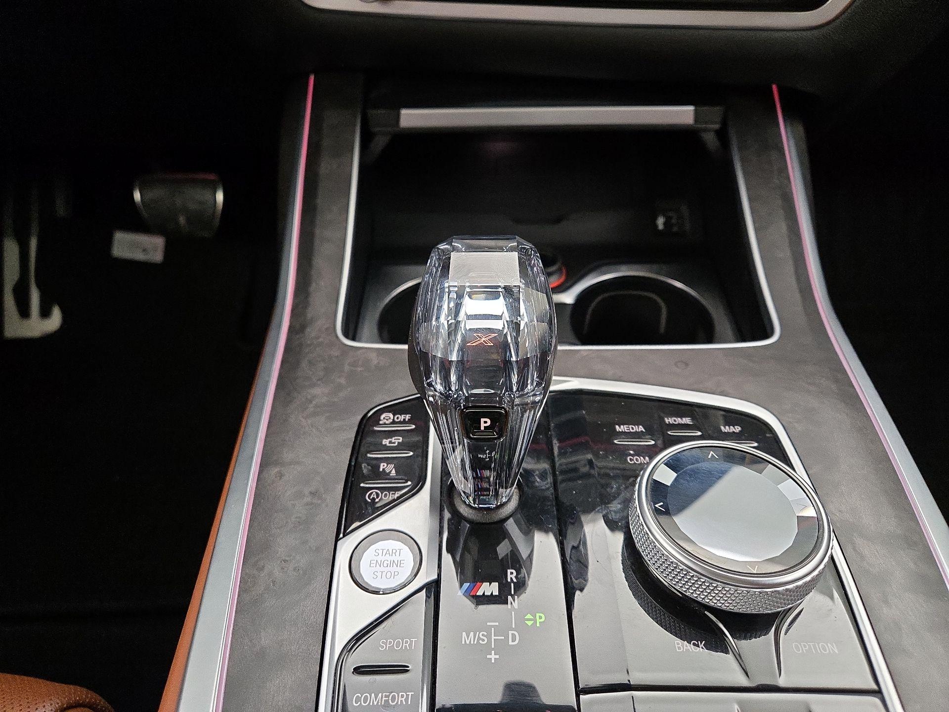 Thumbnail: 2021 BMW X7 - 18