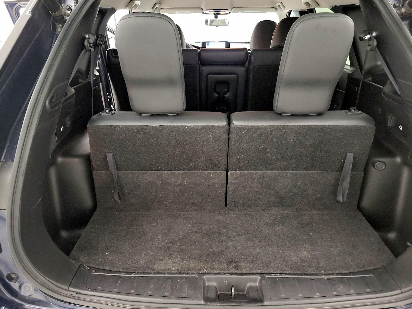 2024 Mitsubishi Outlander SE - Photo 23