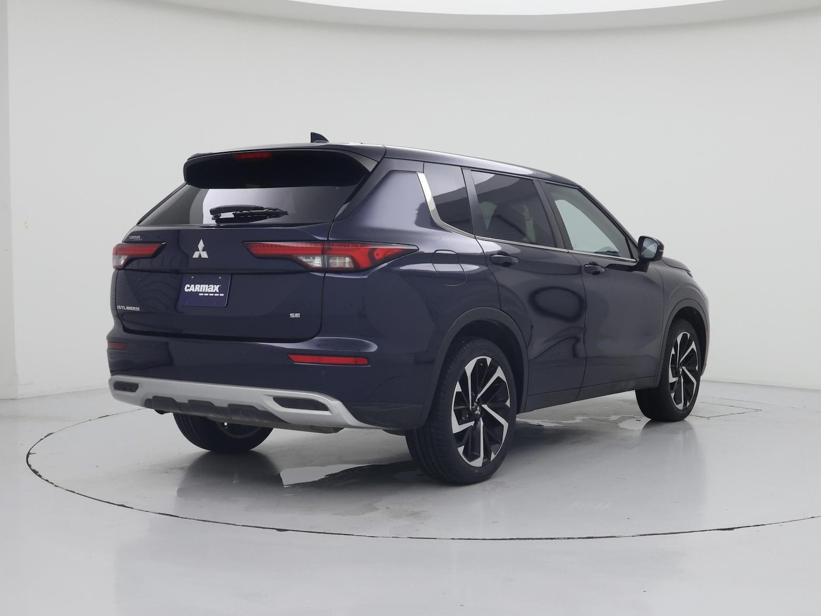 2024 Mitsubishi Outlander SE - Photo 9