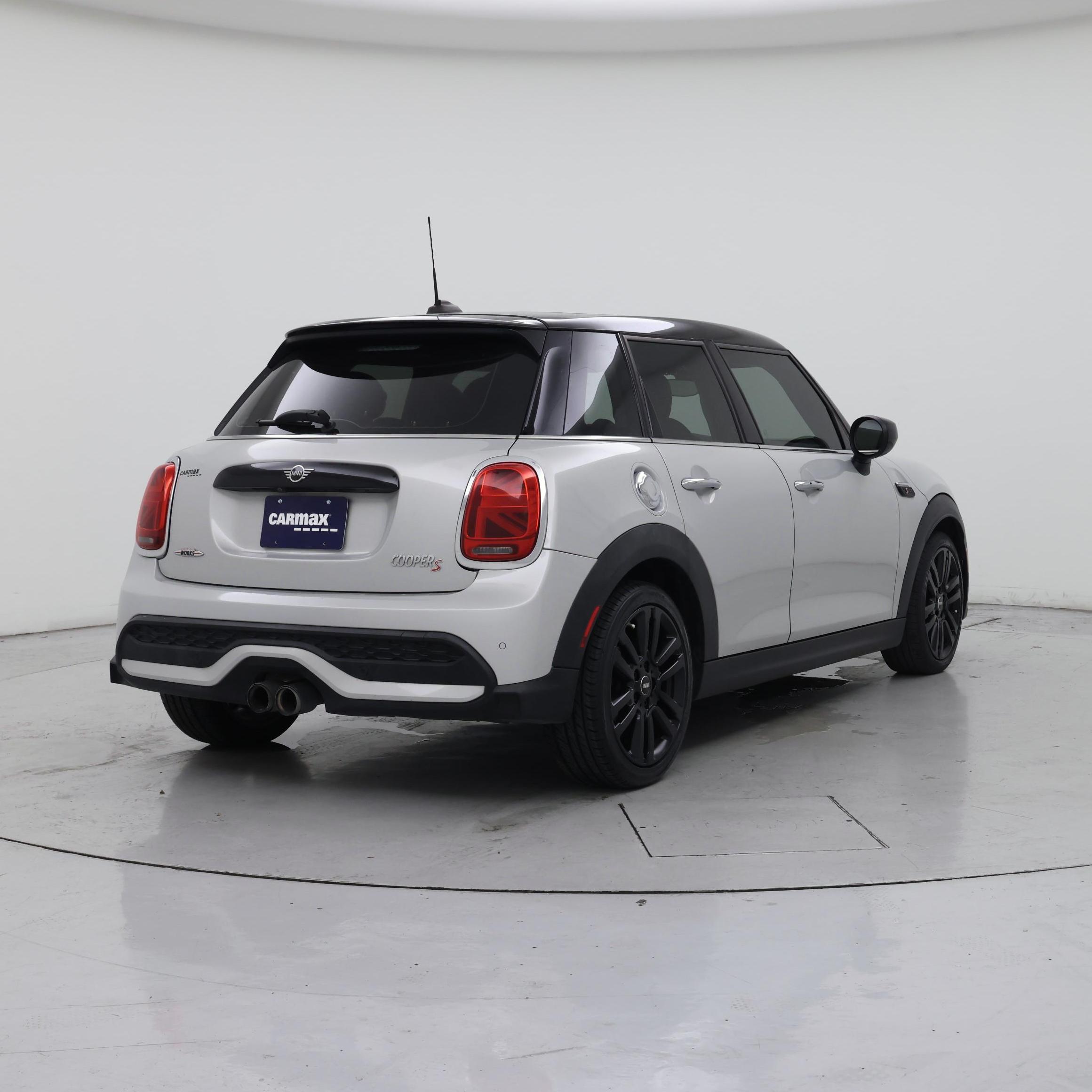 Thumbnail: 2022 MINI Cooper Hardtop - 8