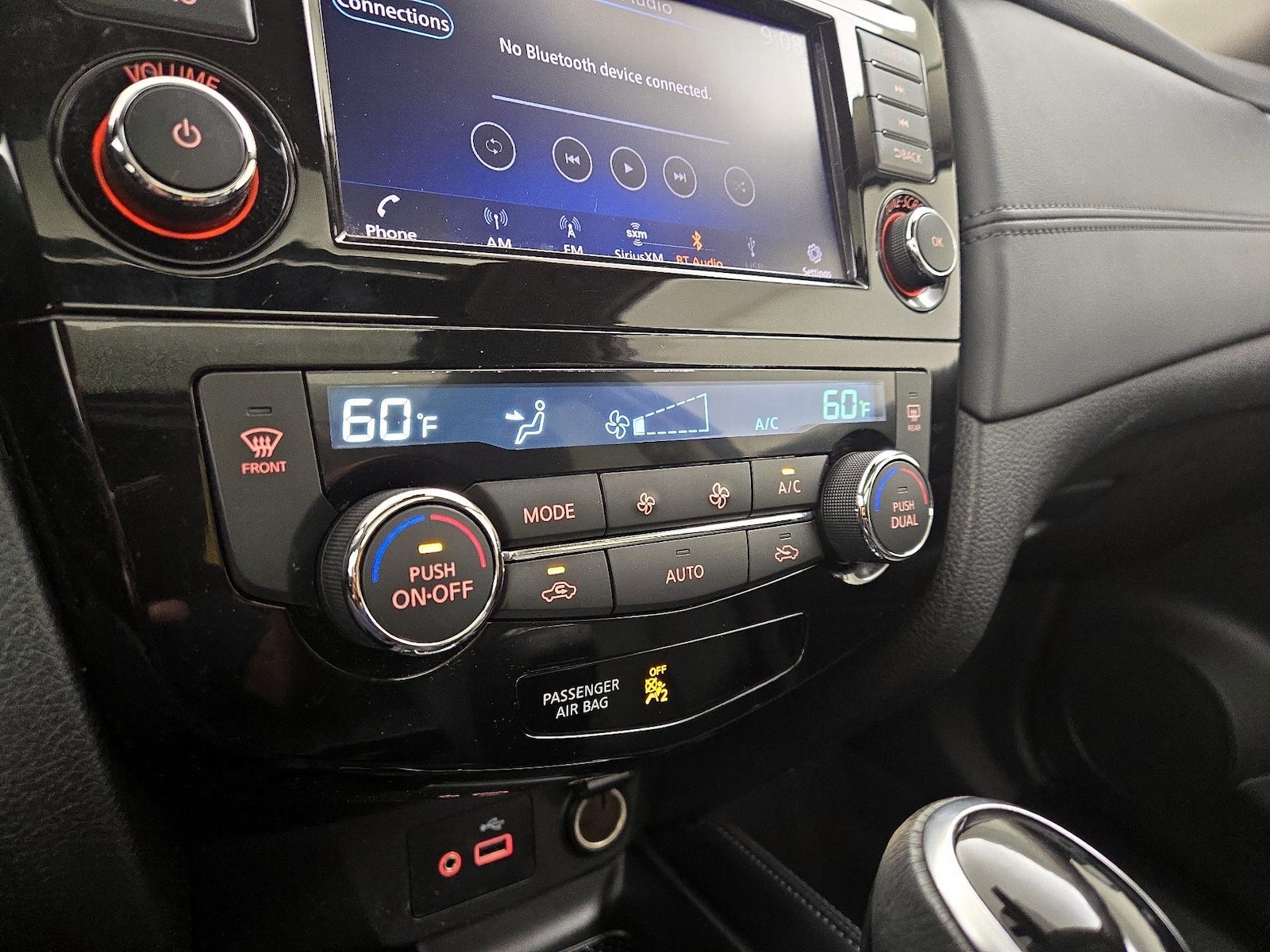 2019 Nissan Rogue SL - Photo 18