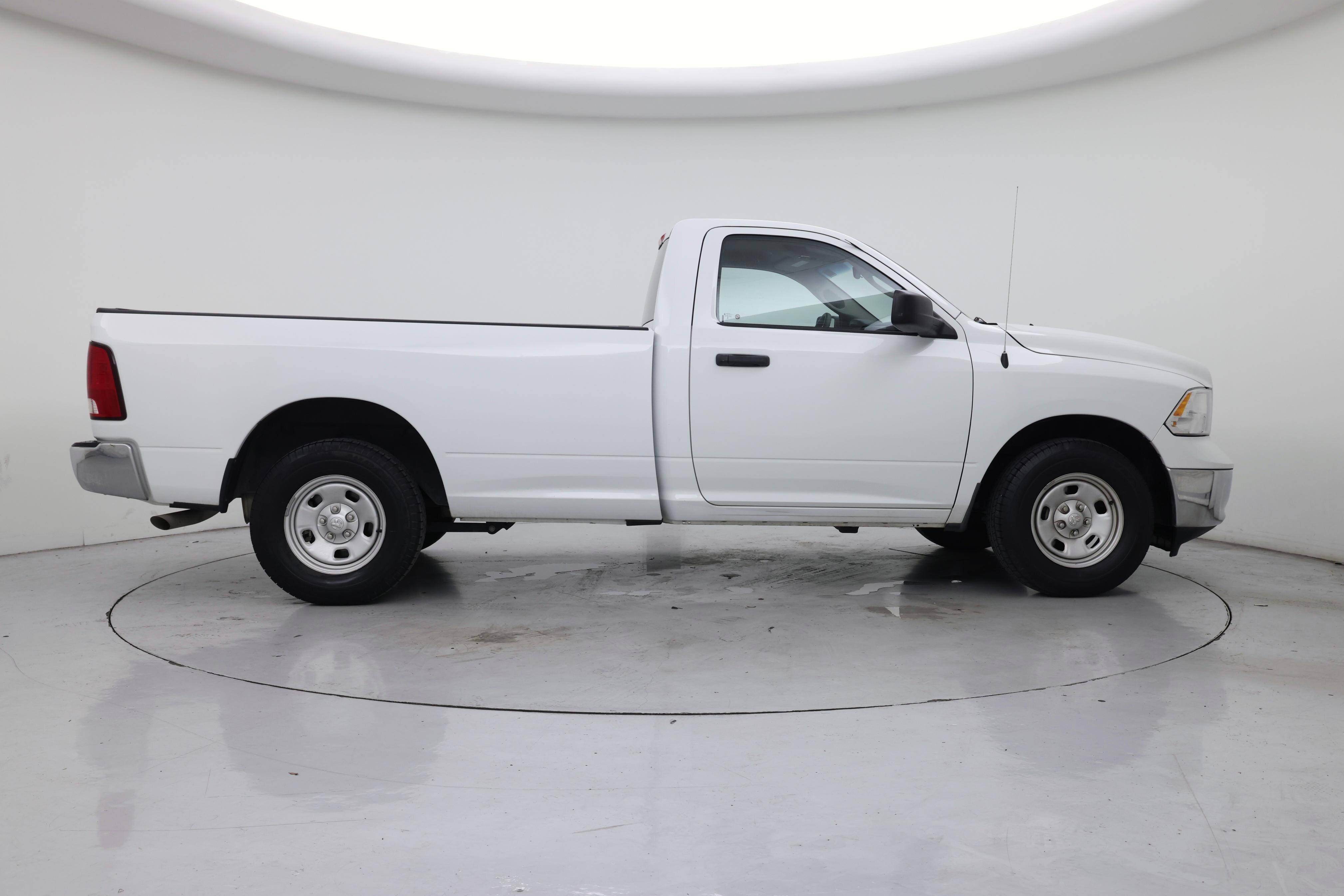 Thumbnail: 2023 RAM 1500 Classic - 7
