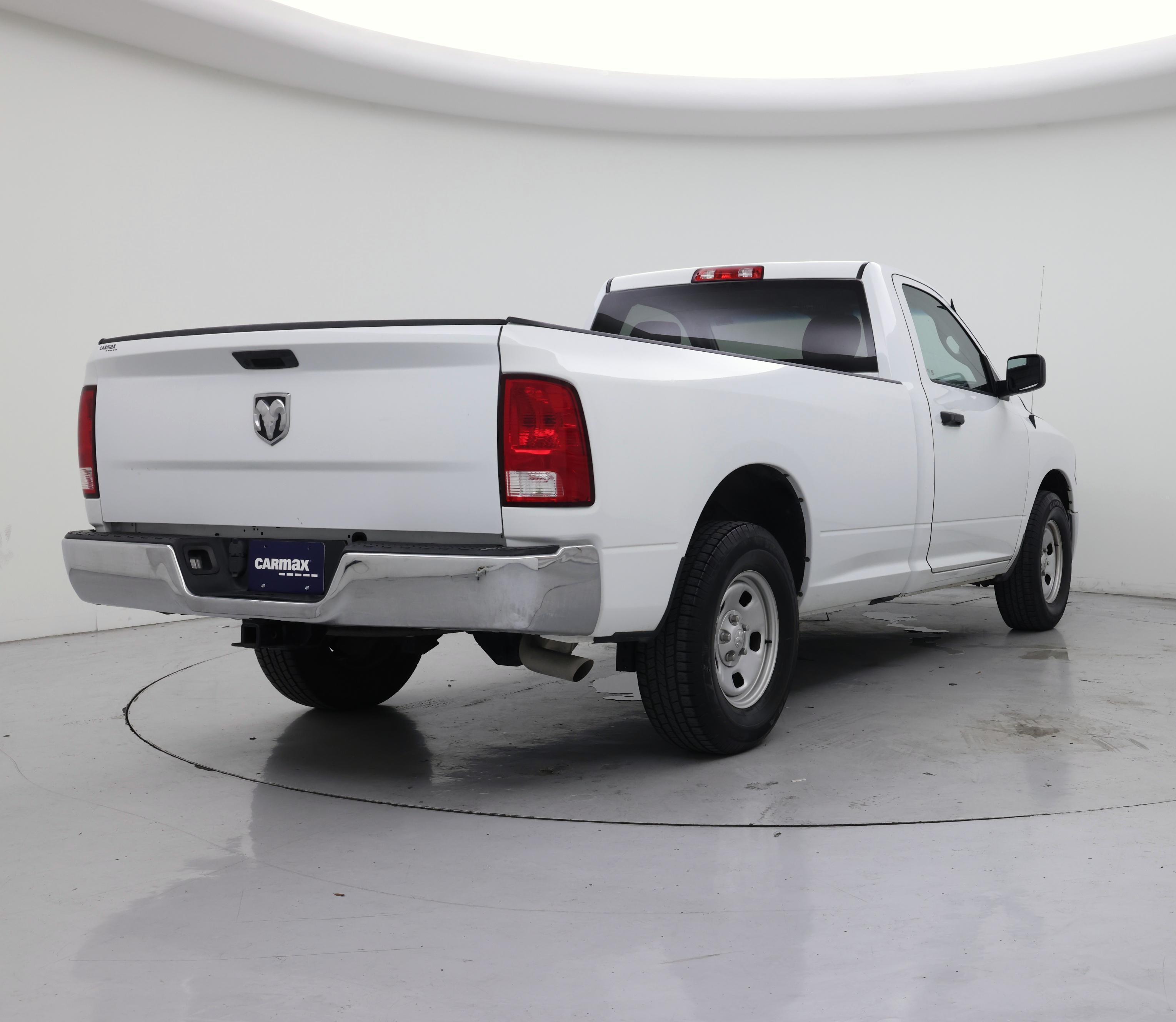 Thumbnail: 2023 RAM 1500 Classic - 8