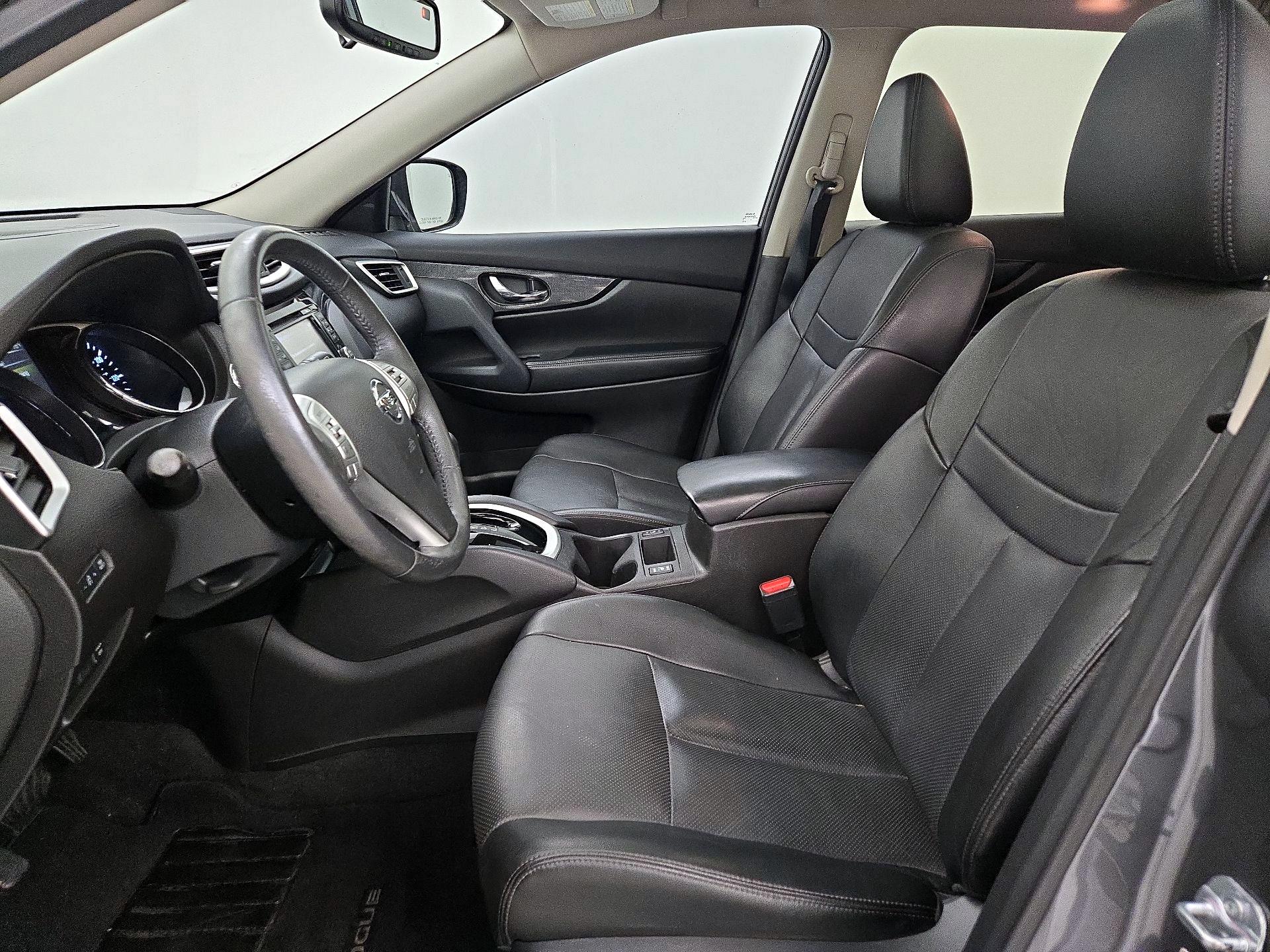 Thumbnail: 2015 Nissan Rogue - 11