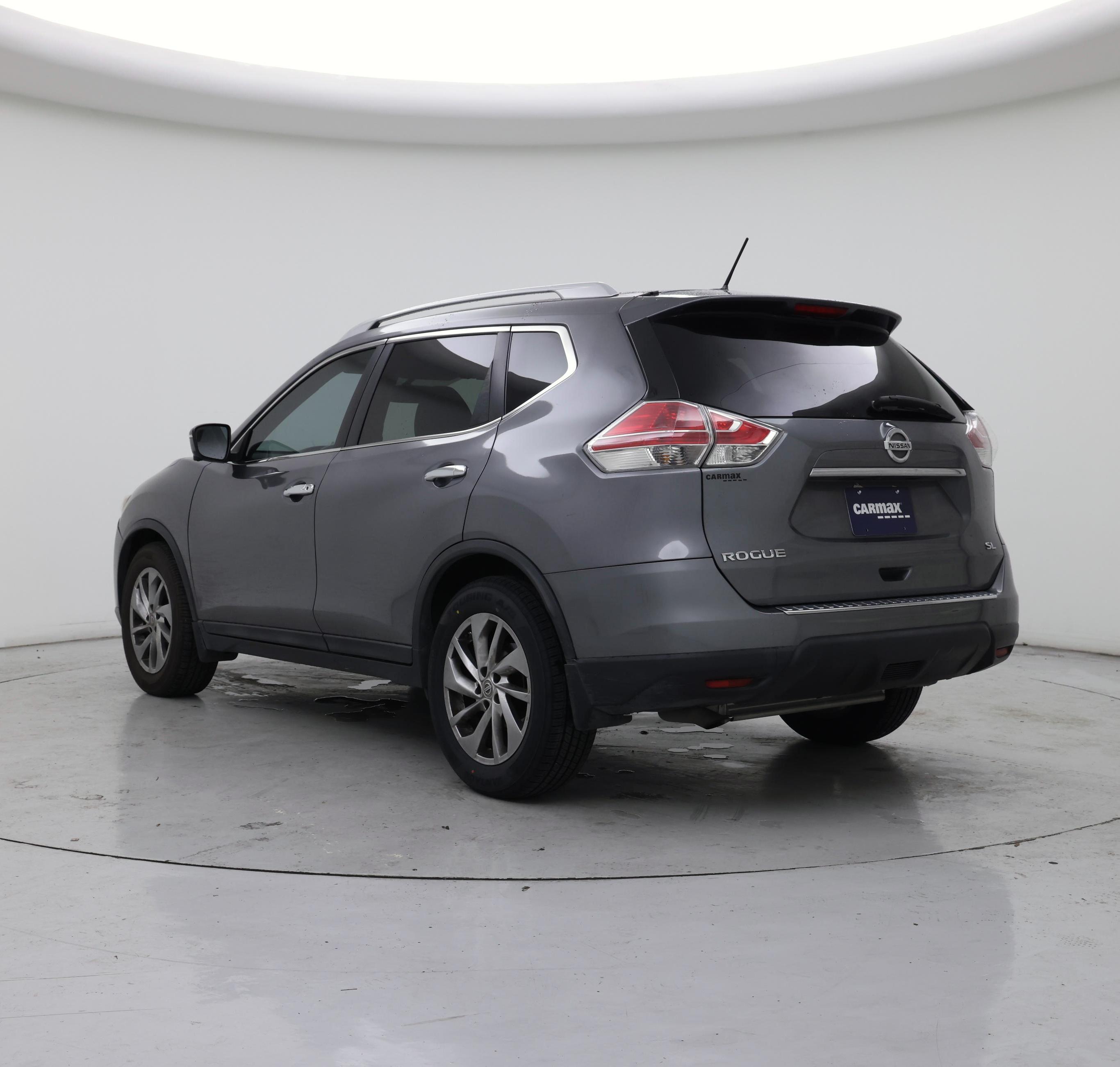 Thumbnail: 2015 Nissan Rogue - 2