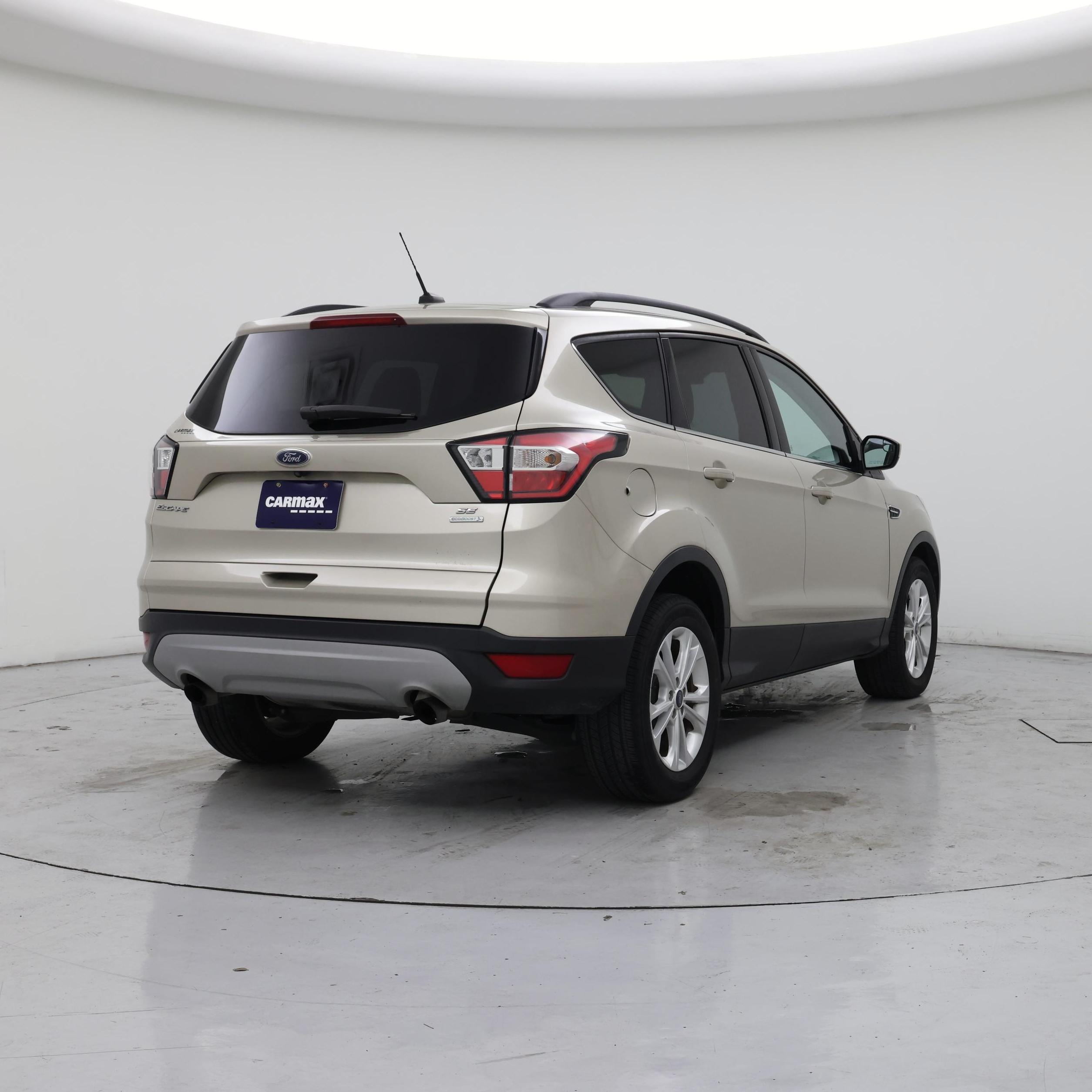 Thumbnail: 2018 Ford Escape - 8