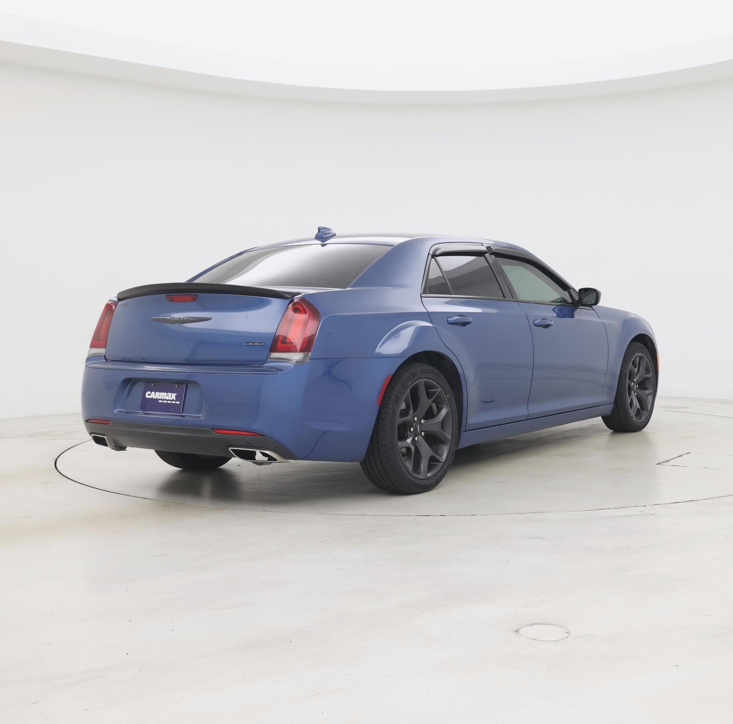 Thumbnail: 2022 Chrysler 300 - 8