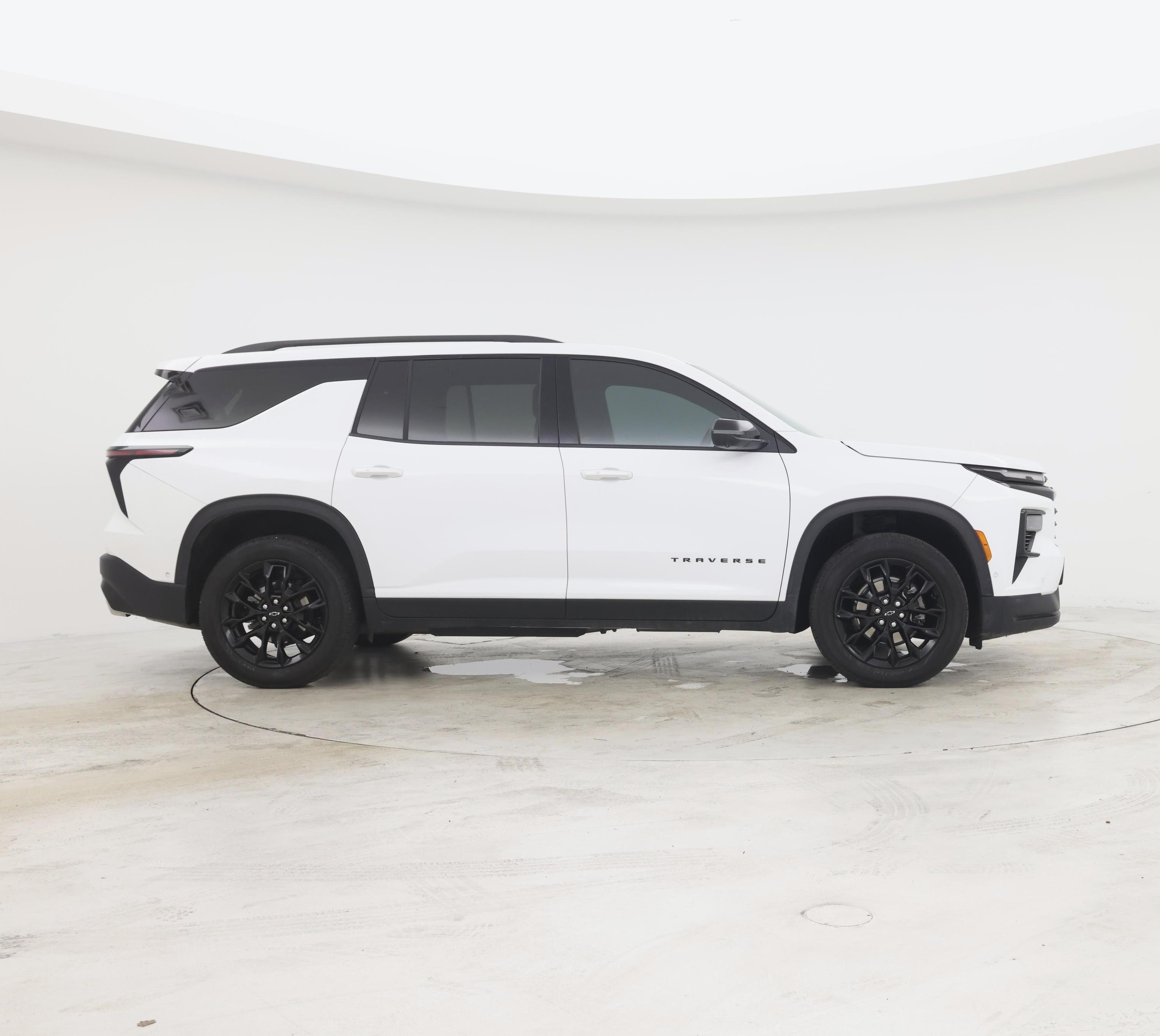 Thumbnail: 2025 Chevrolet Traverse - 7