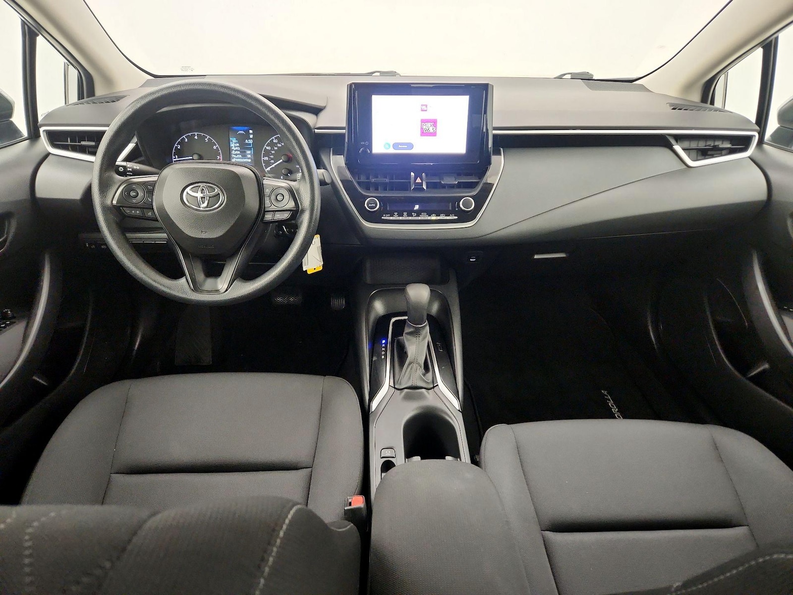 2023 Toyota Corolla LE - Photo 10